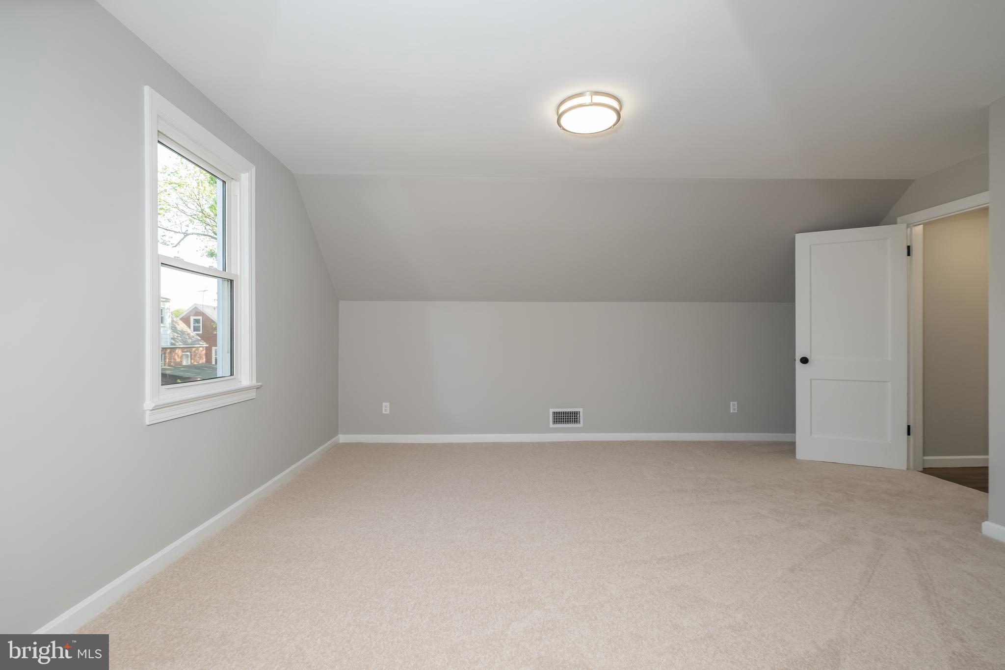 NORTH FORESTVILLE - Residential