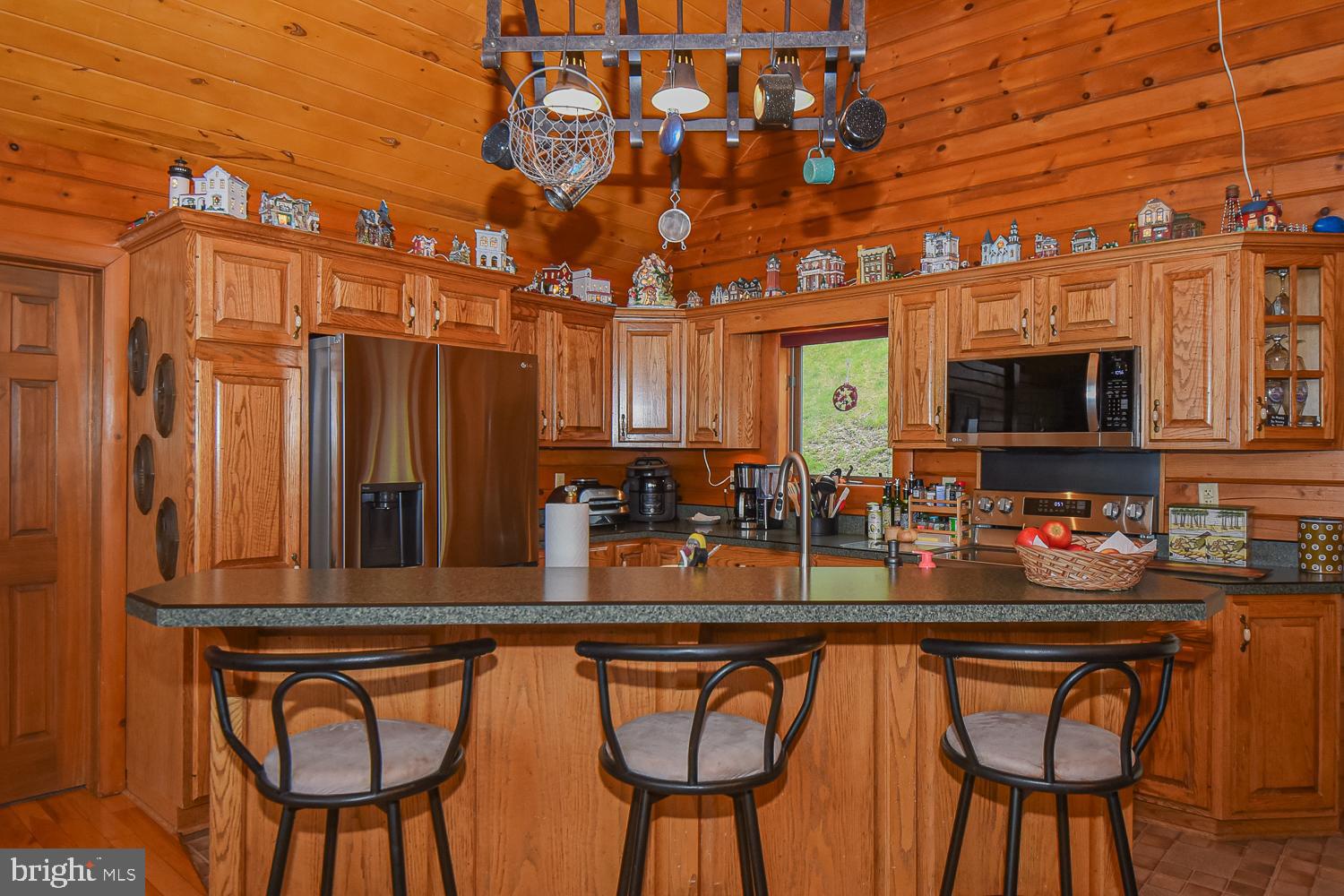 THE PINNACLE - Residential