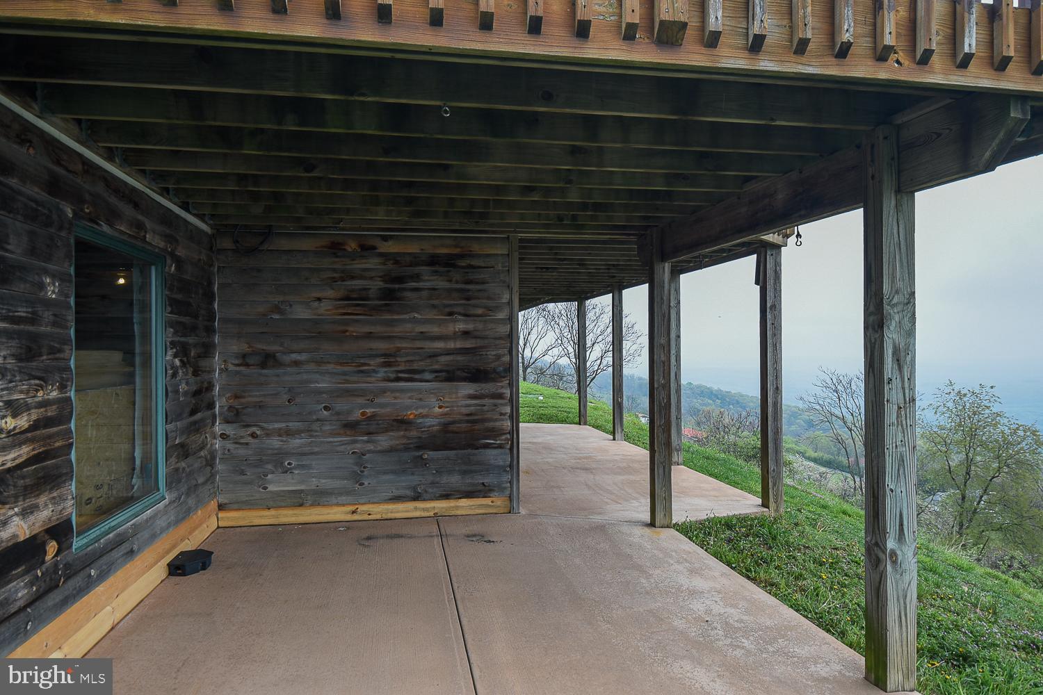 THE PINNACLE - Residential