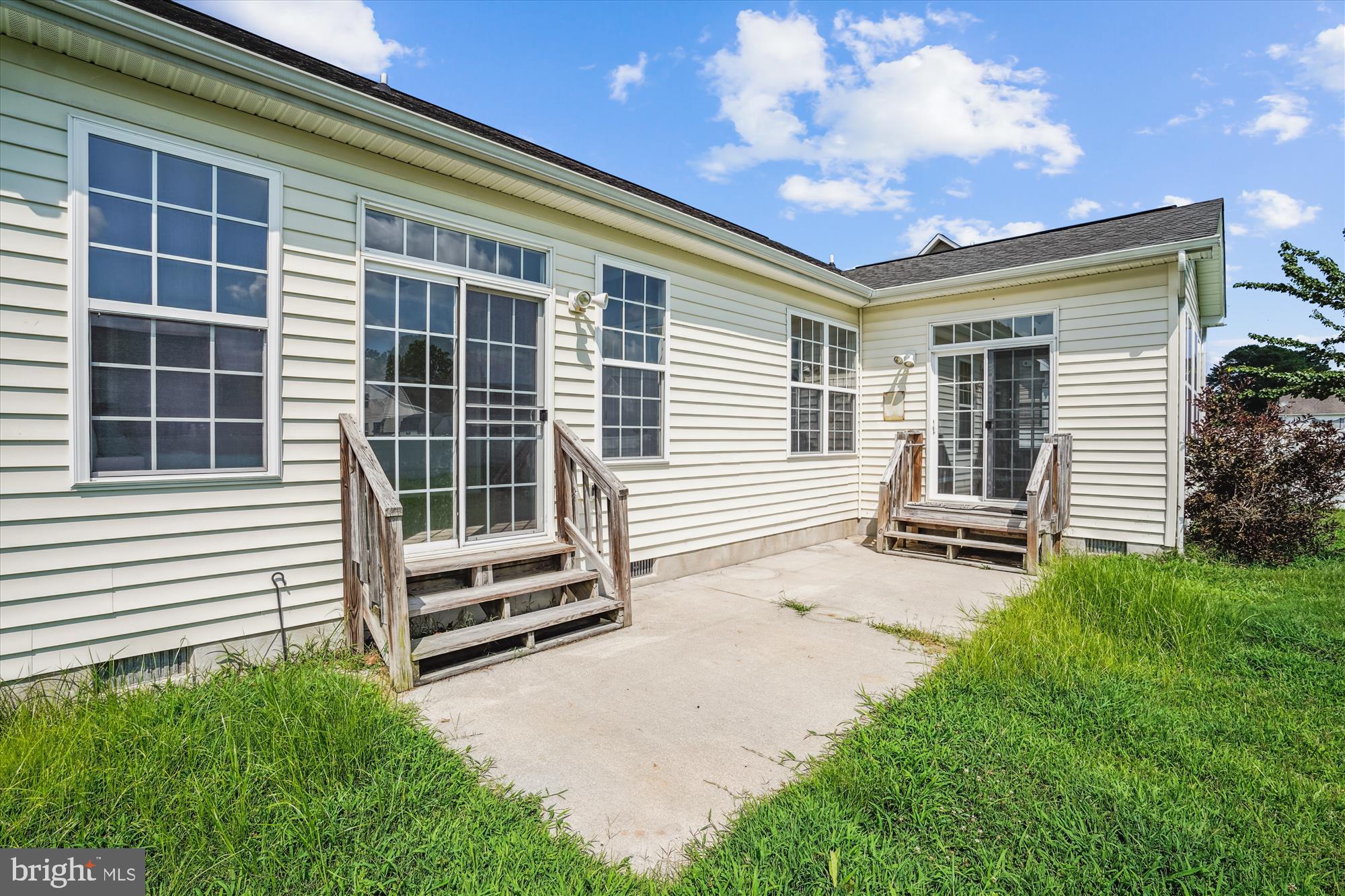 1109 TRICE MEADOWS CIRCLE