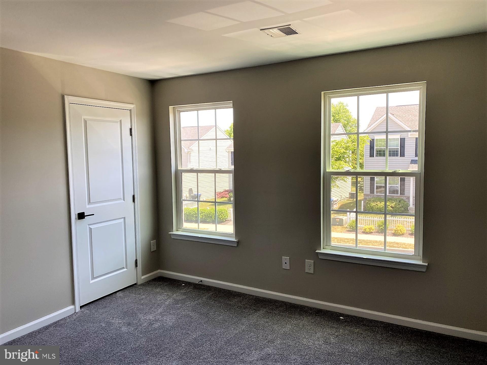 MONTGOMERY VIEW - Residential