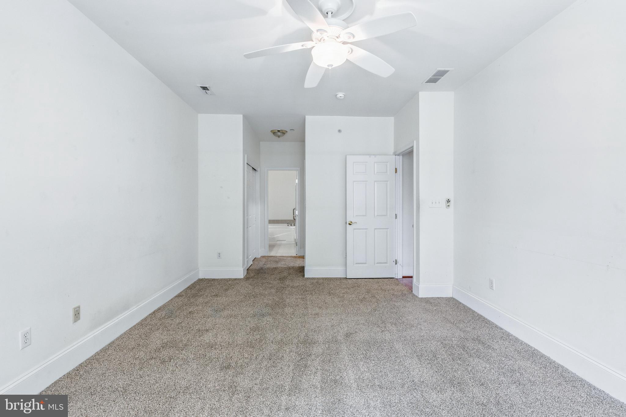 JEFFERSON CROSSING - Residential