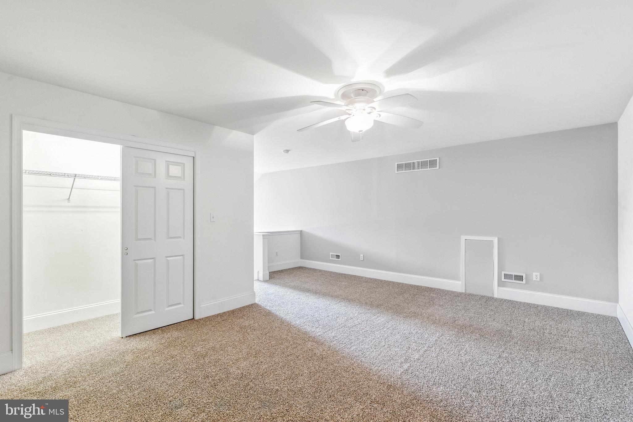 JEFFERSON CROSSING - Residential