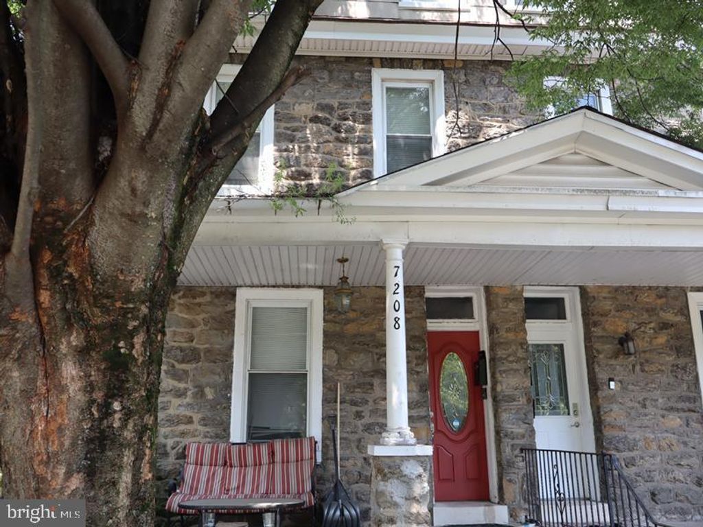 Photo of 7208 Chestnut Avenue, ELKINS PARK, PA 19027 (MLS # PAMC2156220)