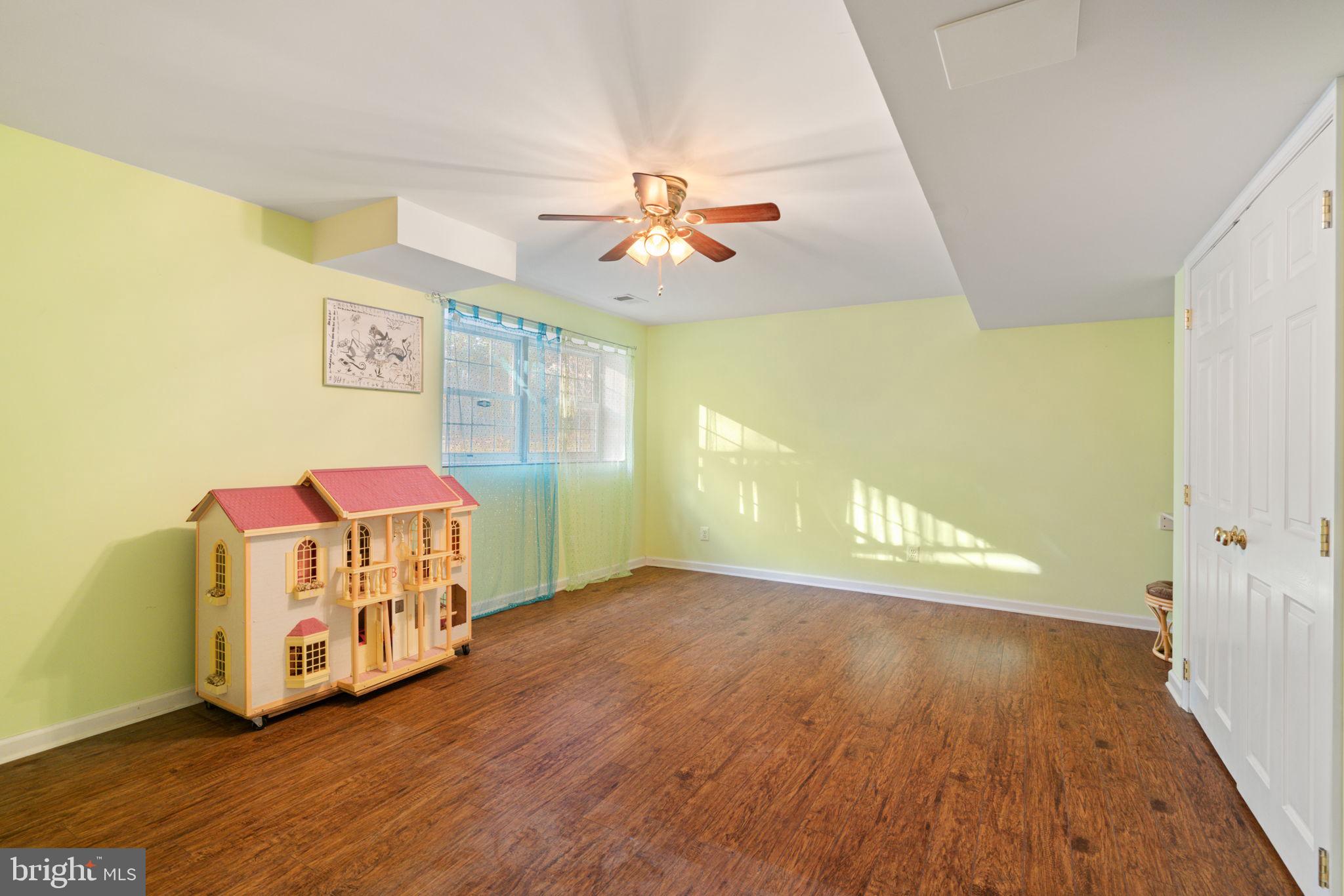 PEACH BLOSSOM FARM - Residential