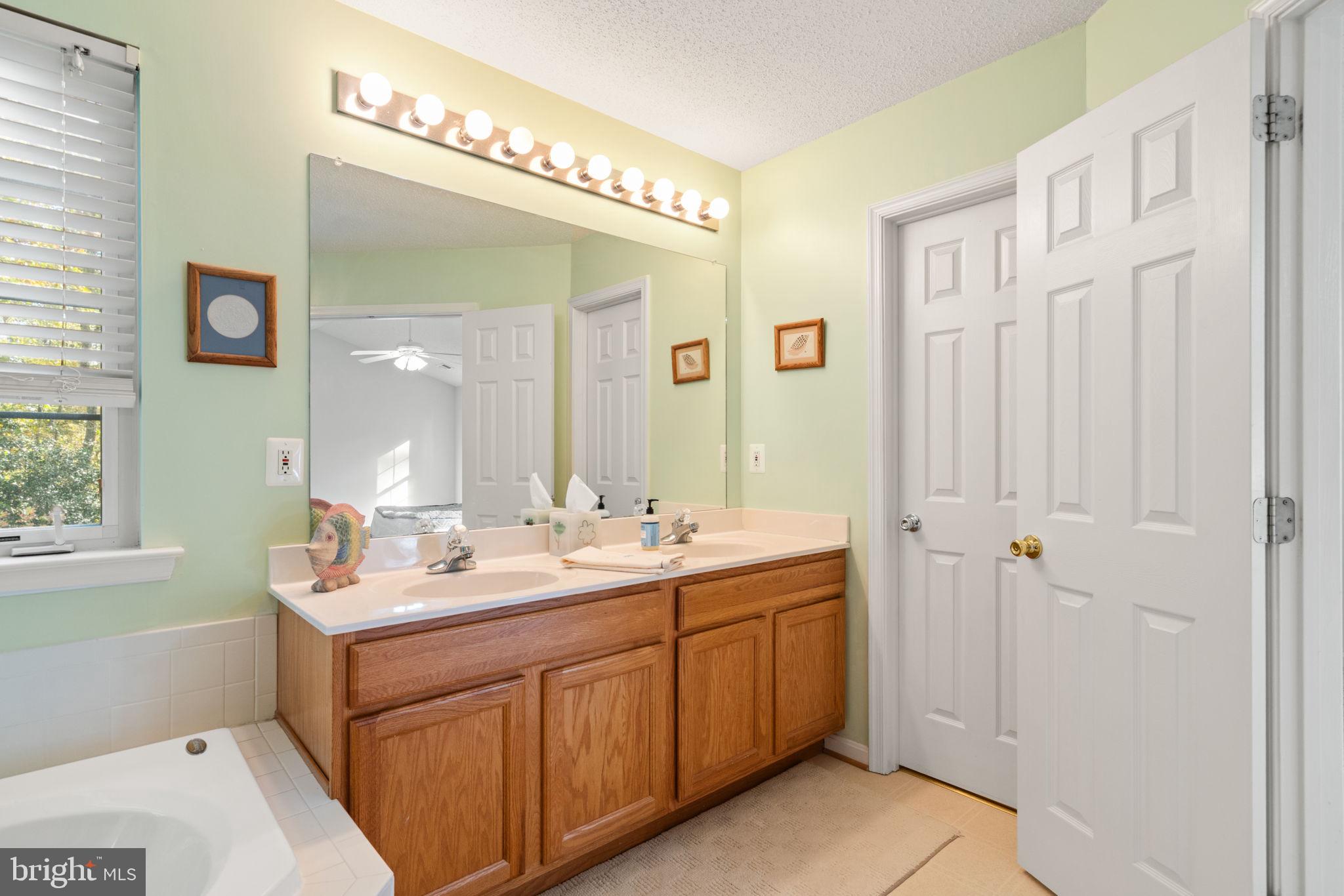 PEACH BLOSSOM FARM - Residential