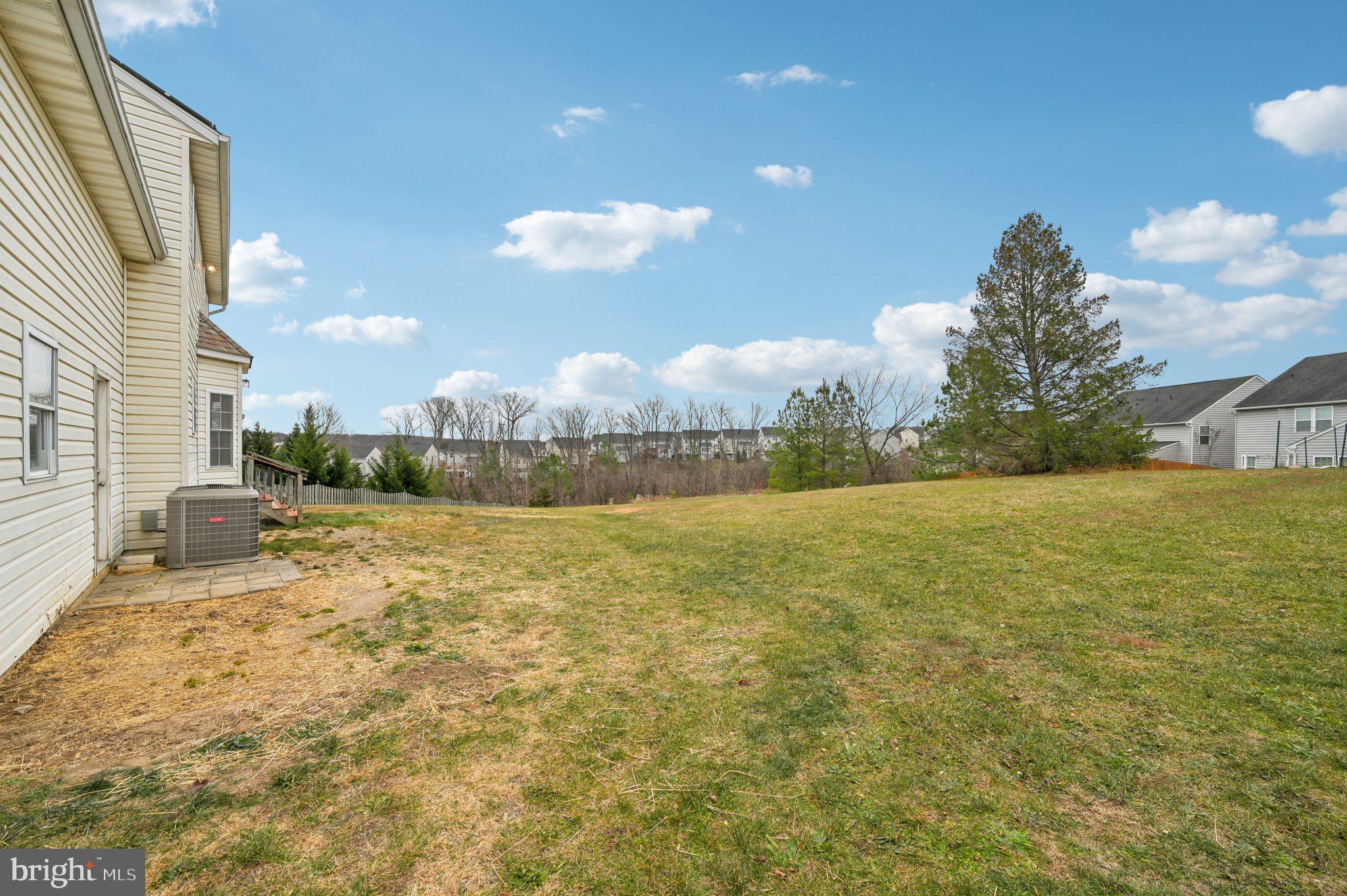 HOLLY RIDGE - Residential