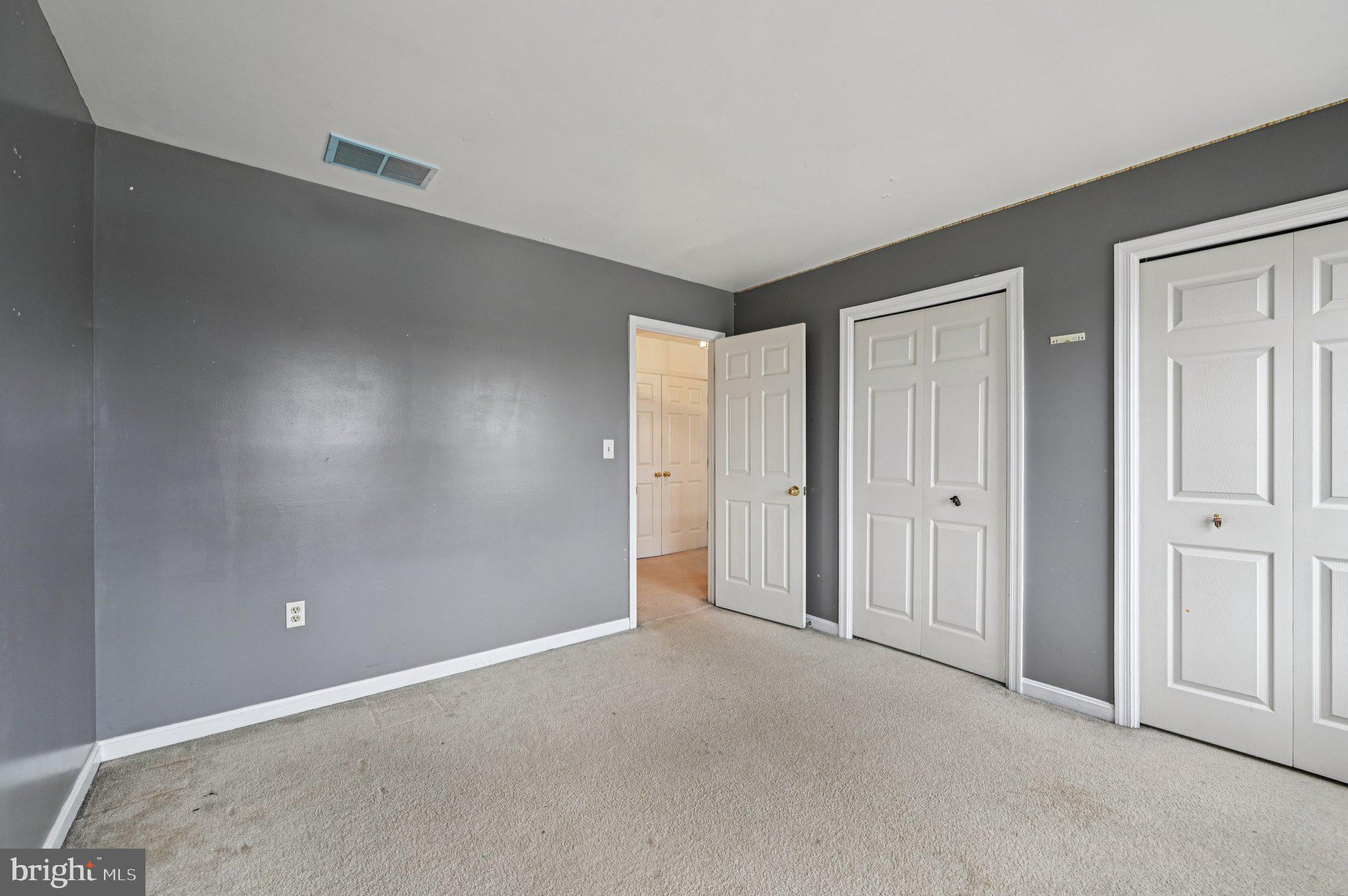 HOLLY RIDGE - Residential