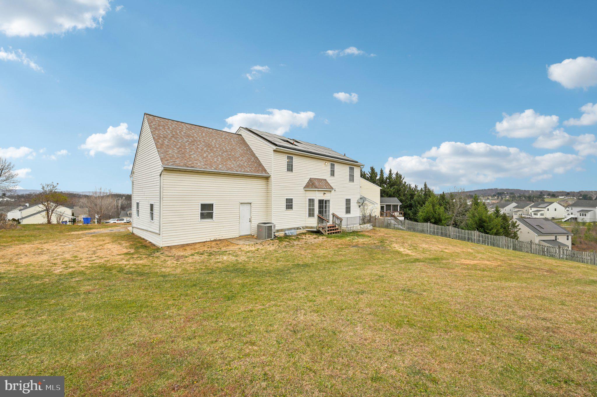 HOLLY RIDGE - Residential