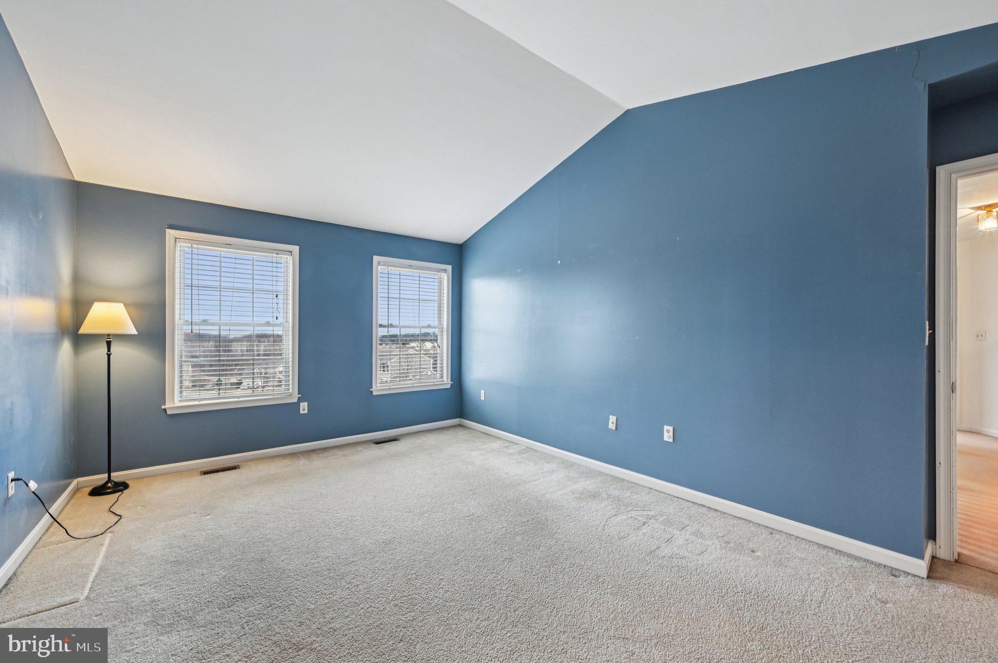 HOLLY RIDGE - Residential