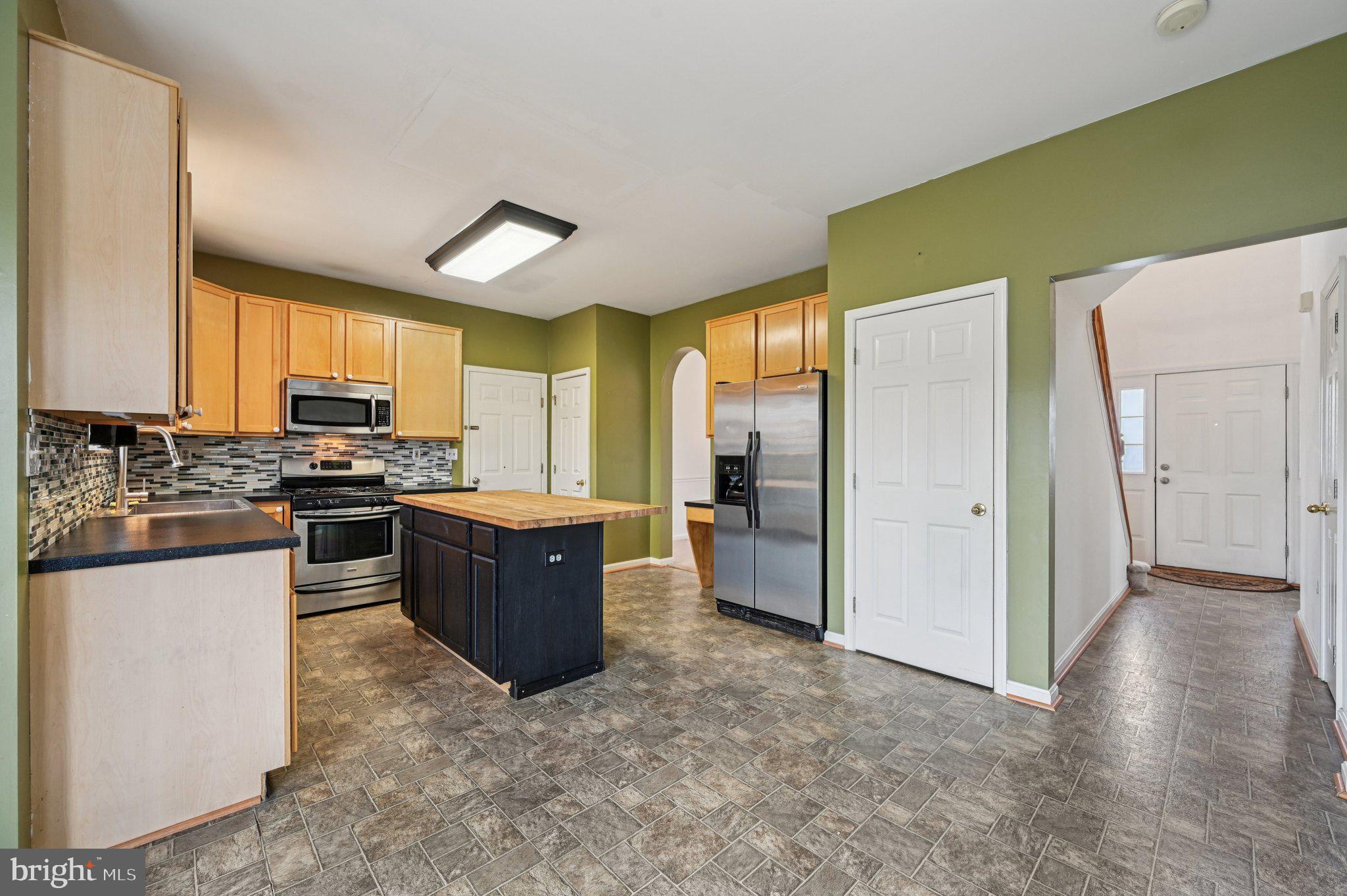 HOLLY RIDGE - Residential