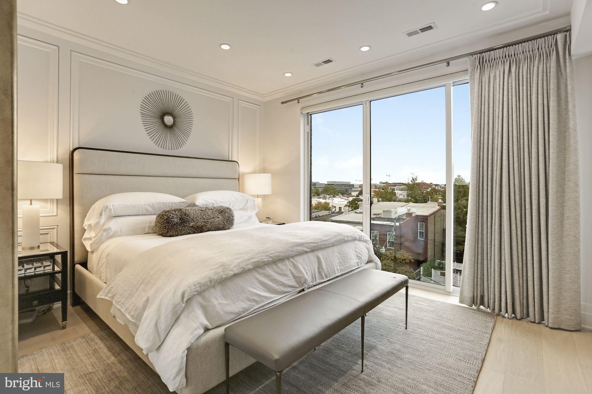 CAPITOL HILL - Residential