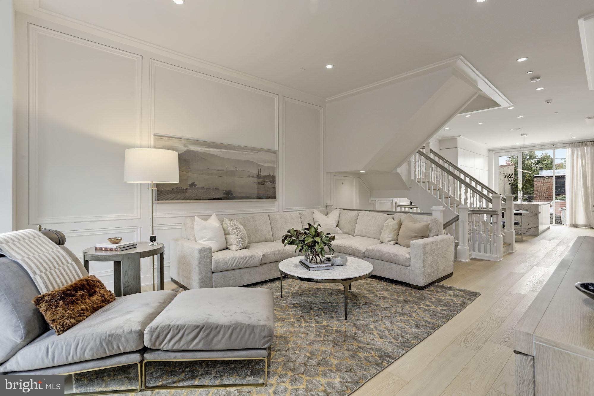 CAPITOL HILL - Residential