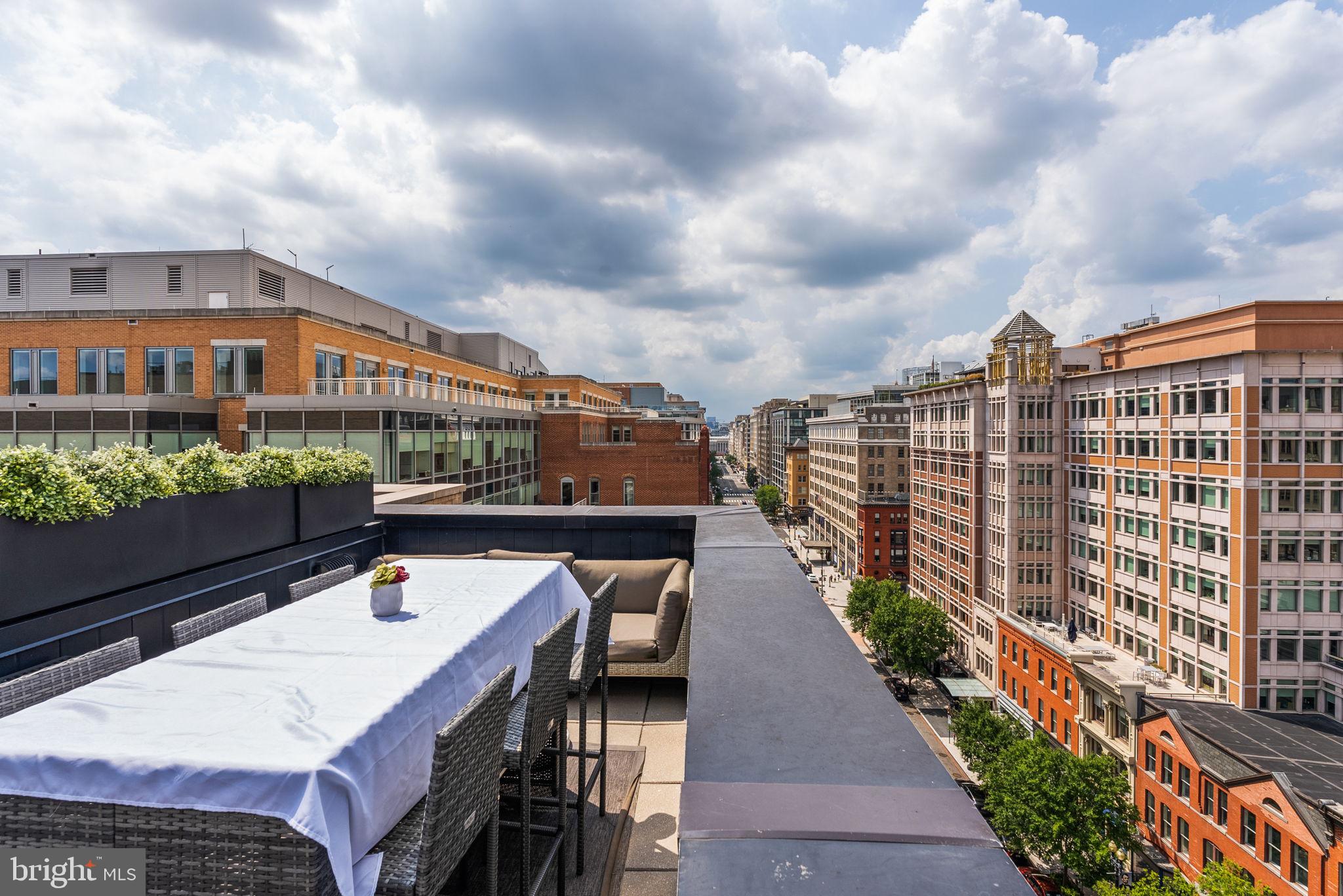 912 F STREET NW 905