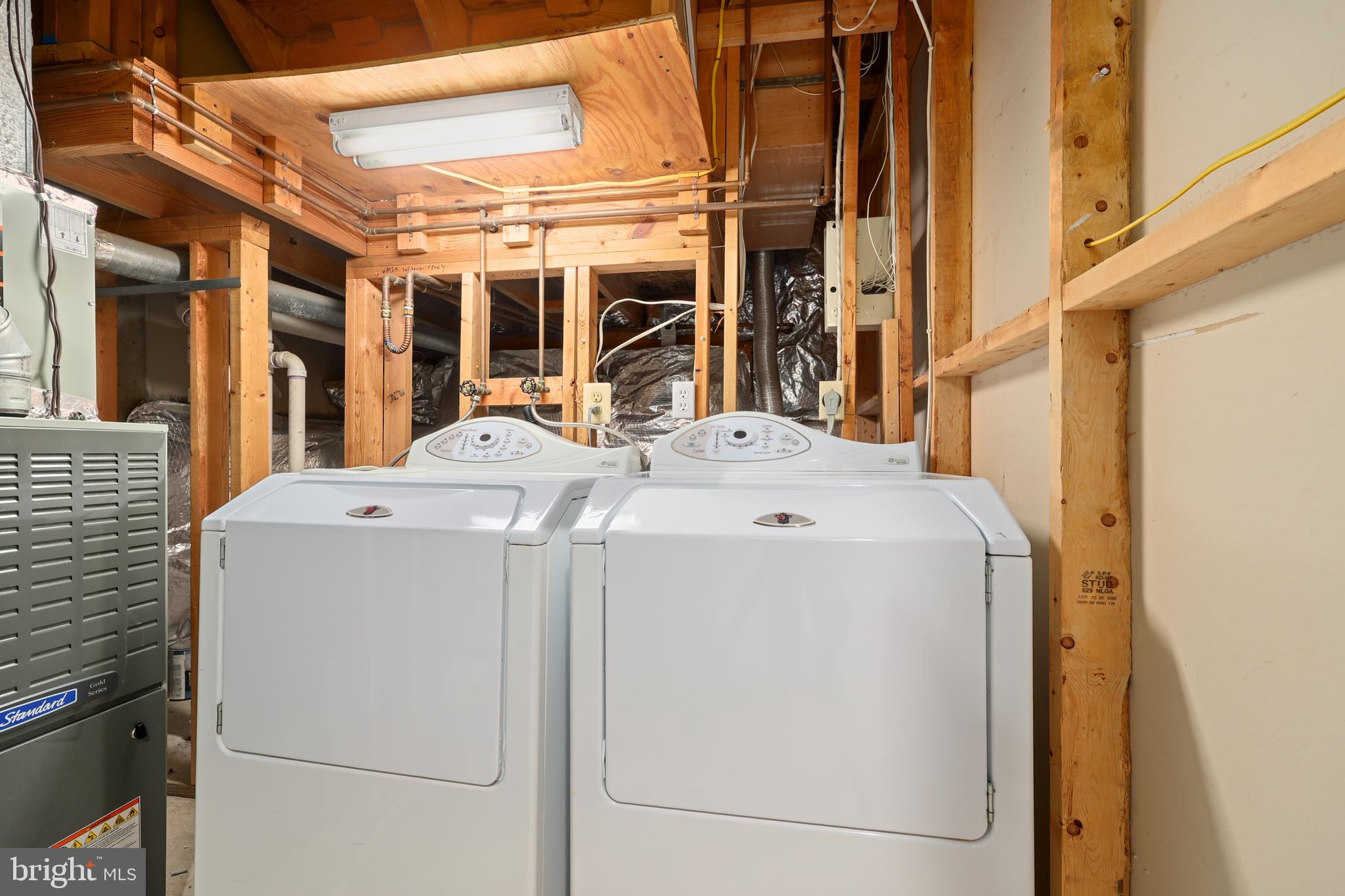 CENTRE RIDGE - Residential