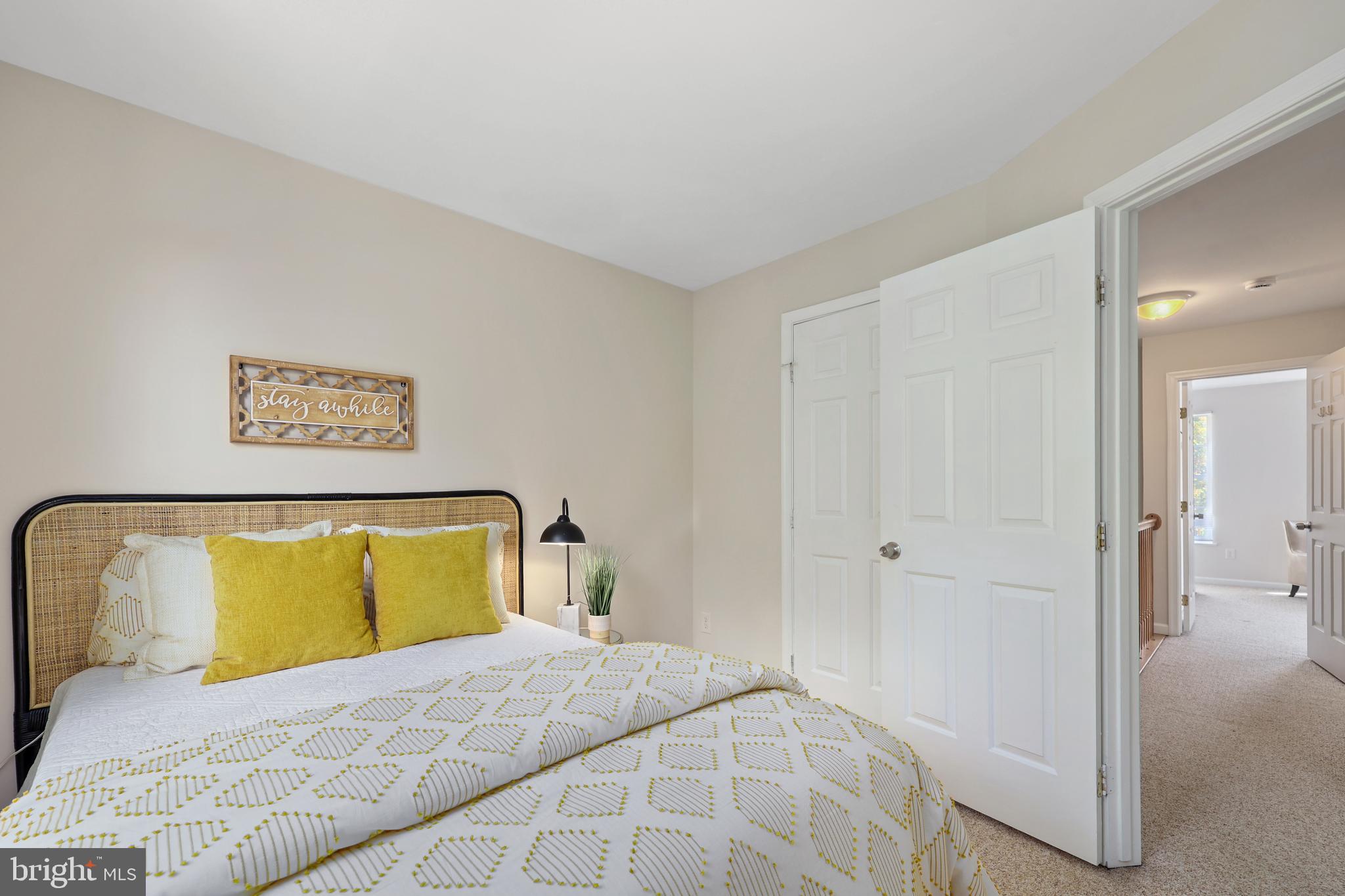 CENTRE RIDGE - Residential