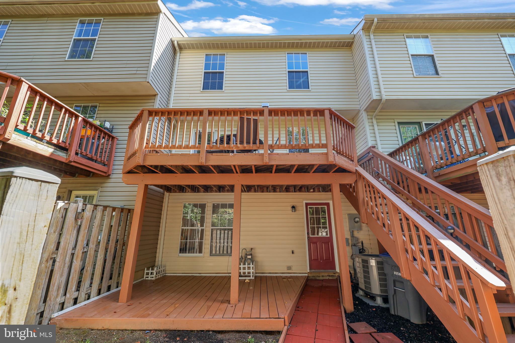 CENTRE RIDGE - Residential