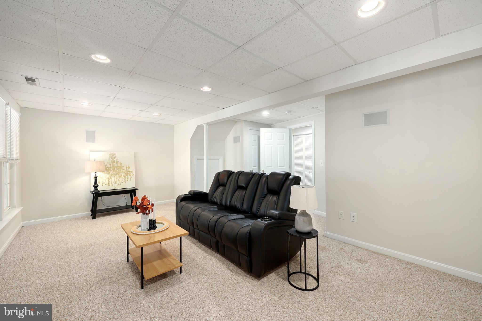 CENTRE RIDGE - Residential