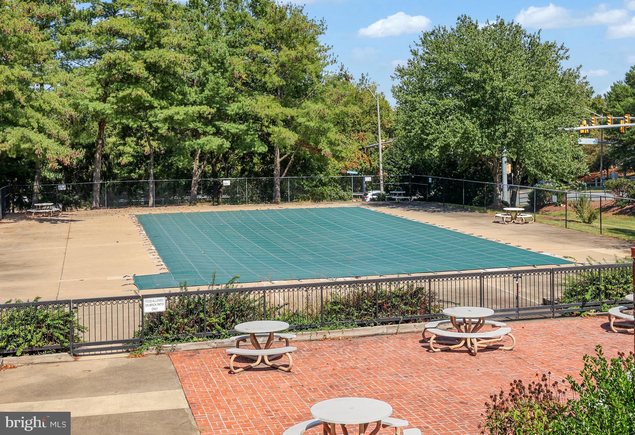 CENTRE RIDGE - Residential