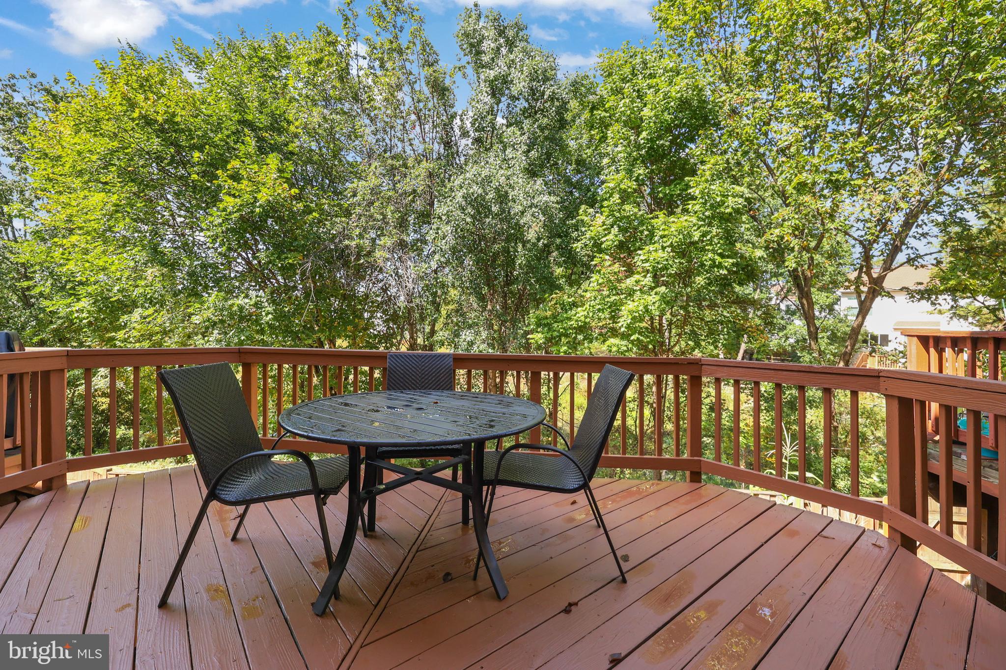 CENTRE RIDGE - Residential