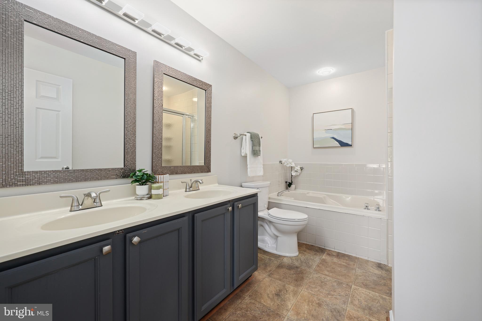 CENTRE RIDGE - Residential