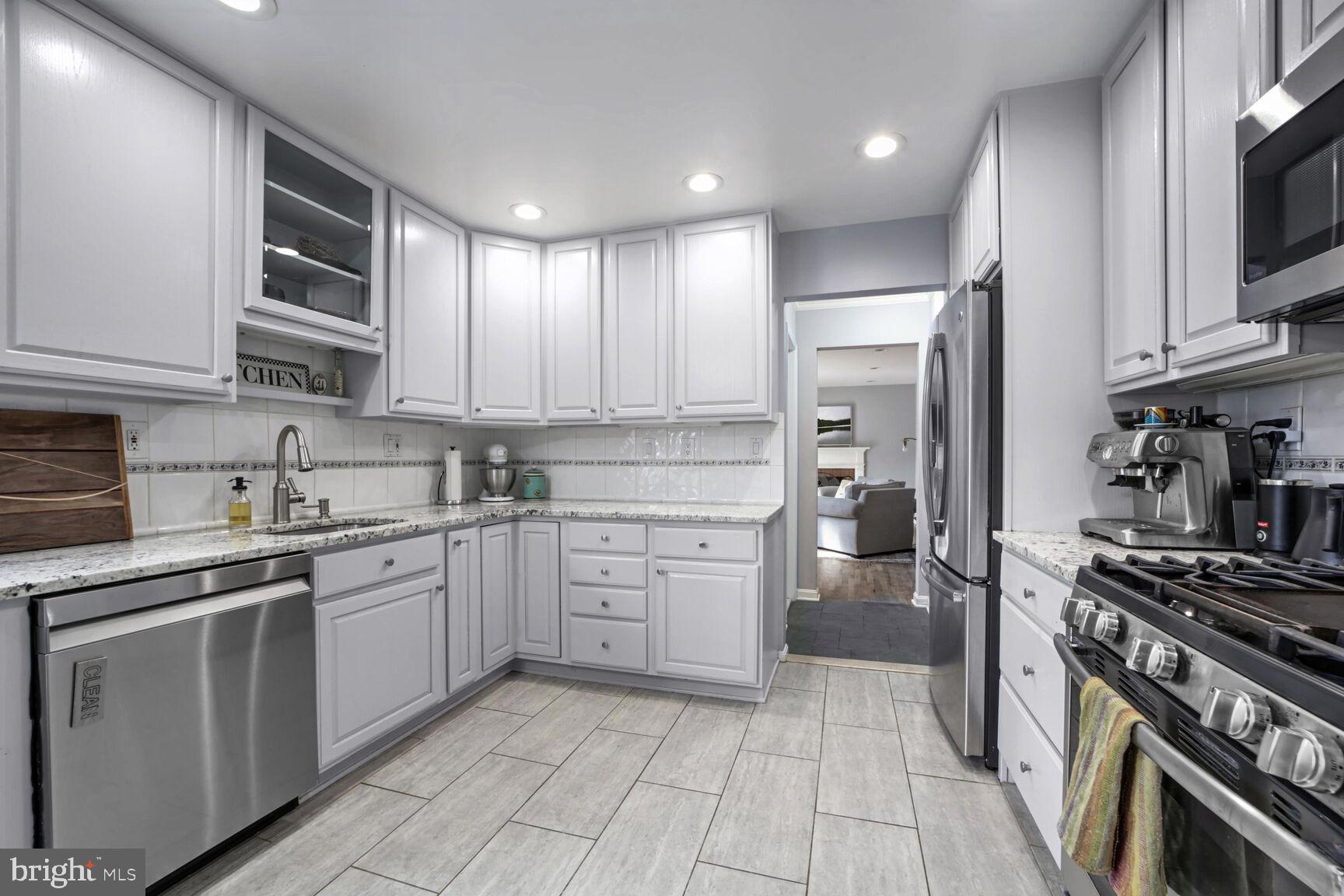 FLOWER VALLEY - Residential