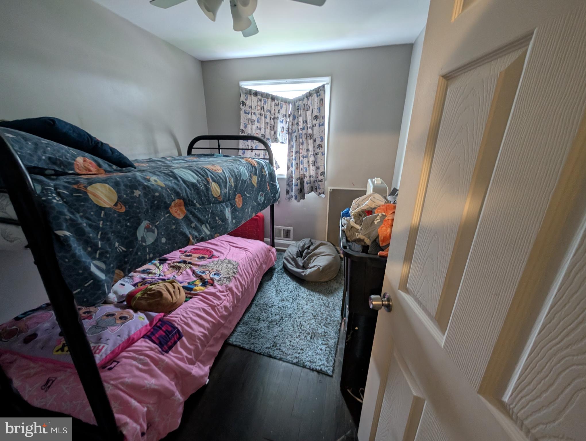 FRANKFORD - Residential