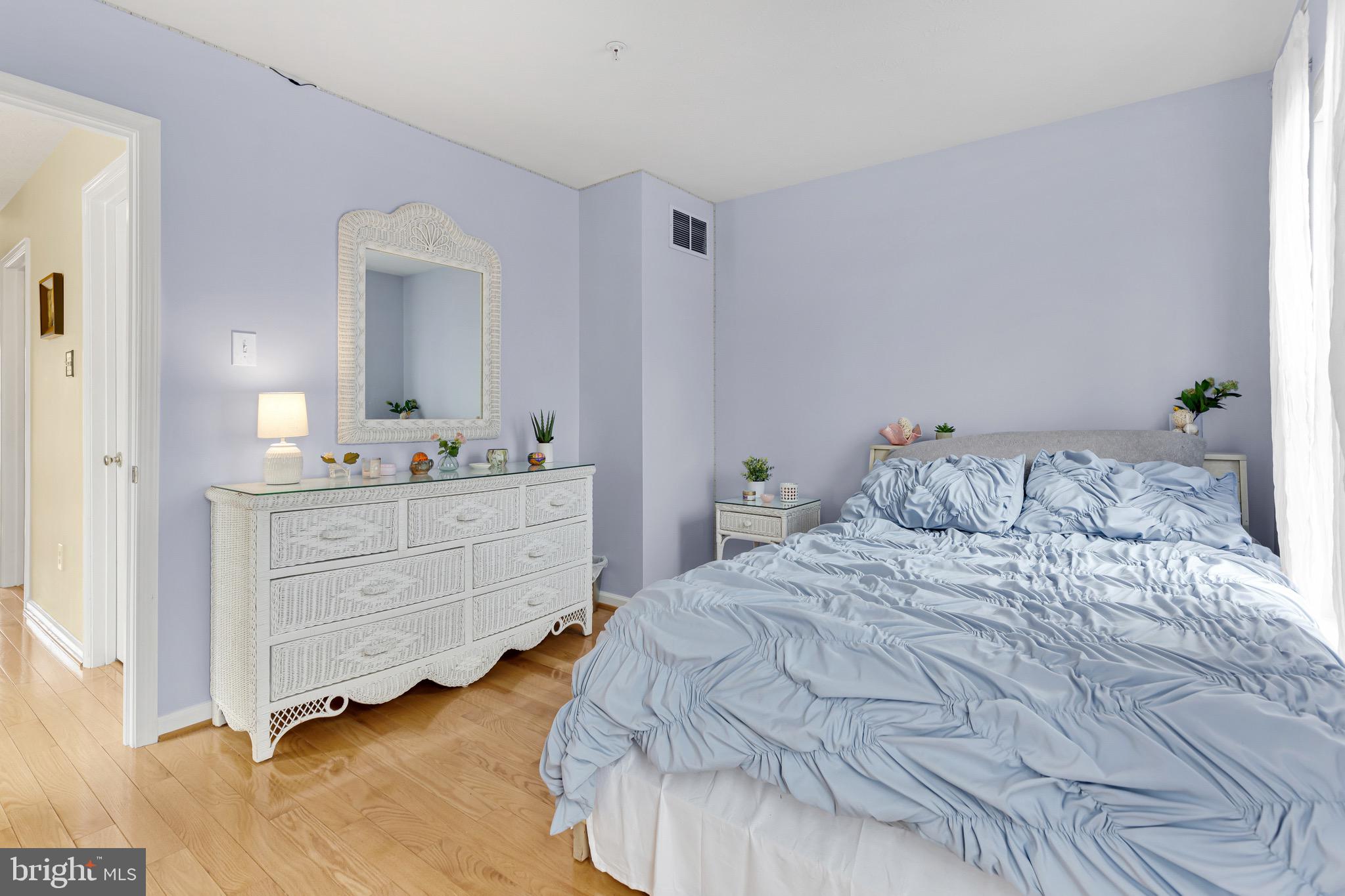 OWINGS MILLS - Residential