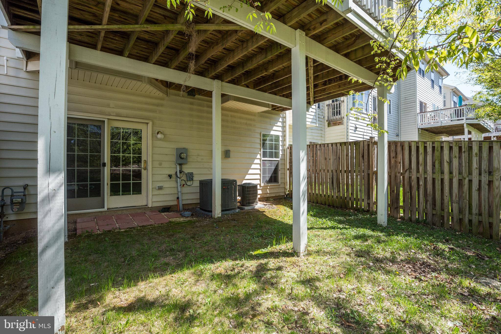 BELMONT LAND BAY - Residential Lease