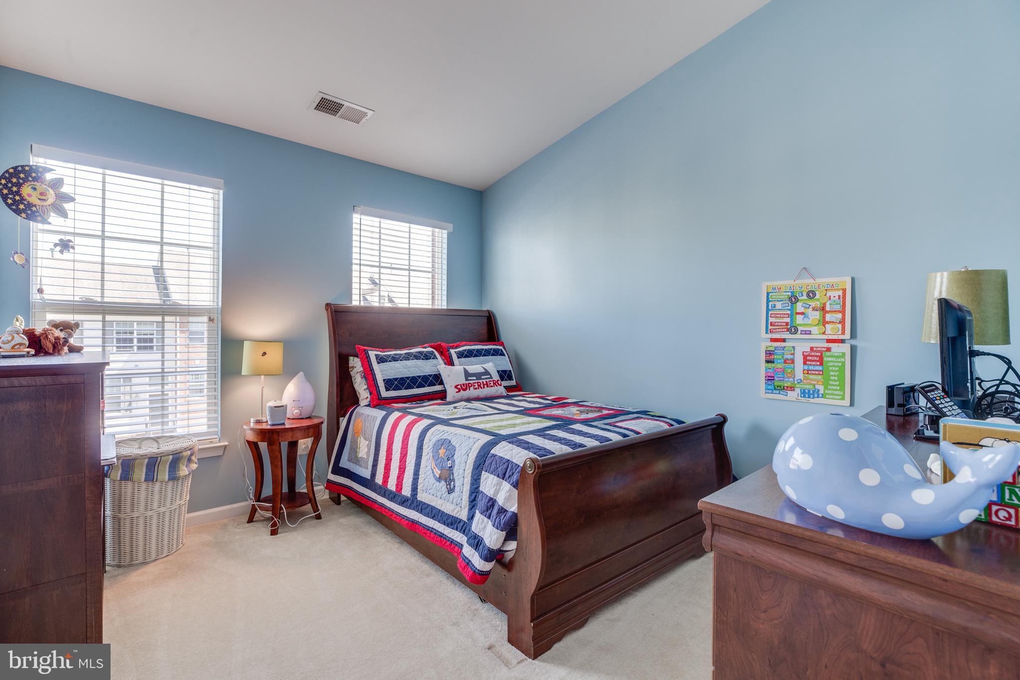 BELMONT LAND BAY - Residential Lease