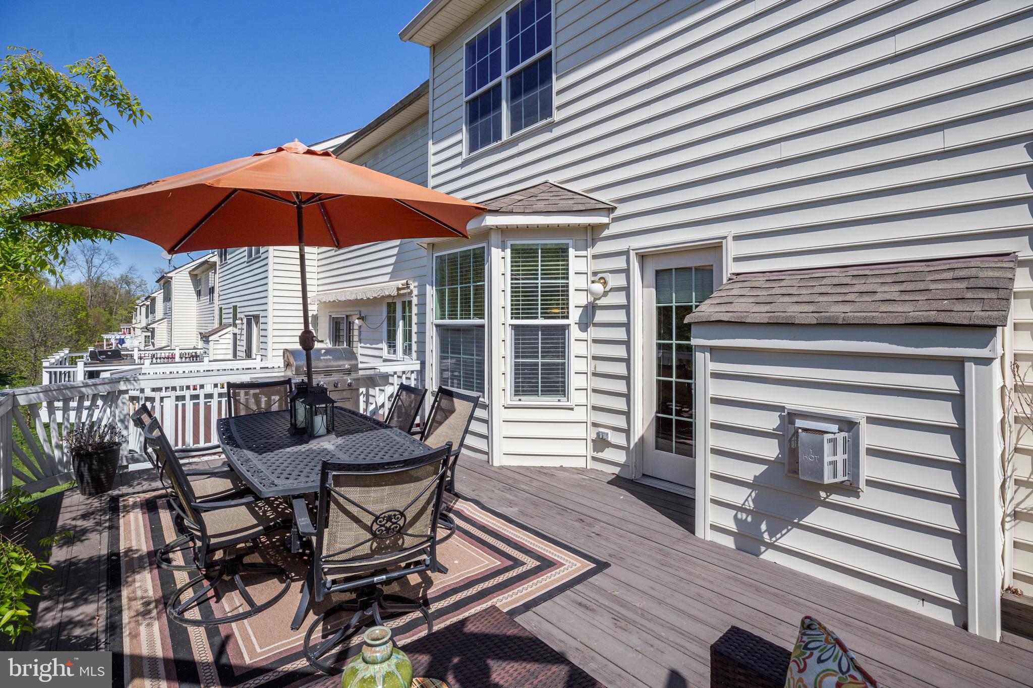 BELMONT LAND BAY - Residential Lease