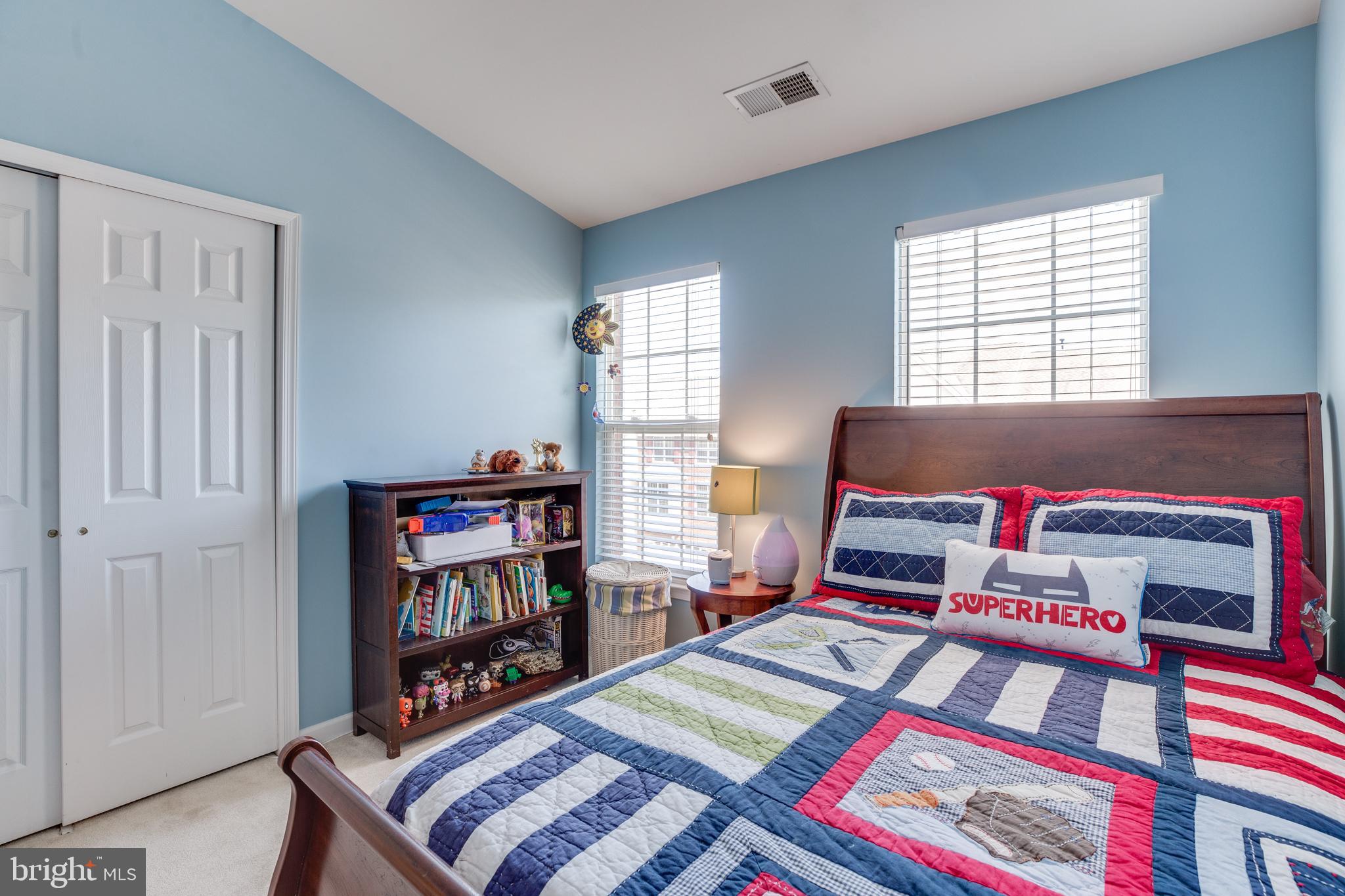 BELMONT LAND BAY - Residential Lease