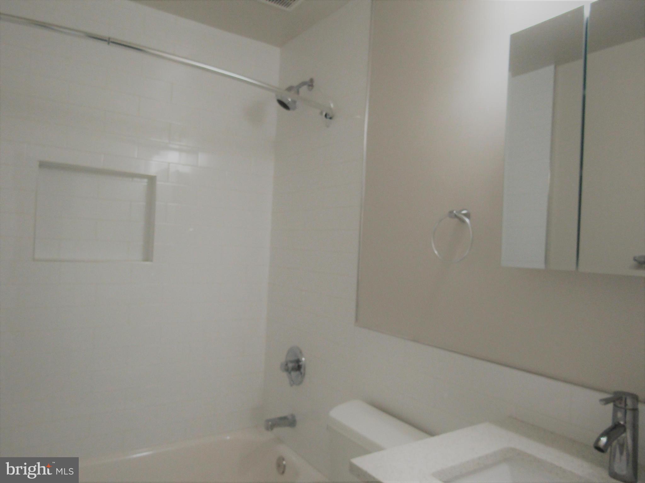 GLEN ORA-PLAT TWO> - Residential