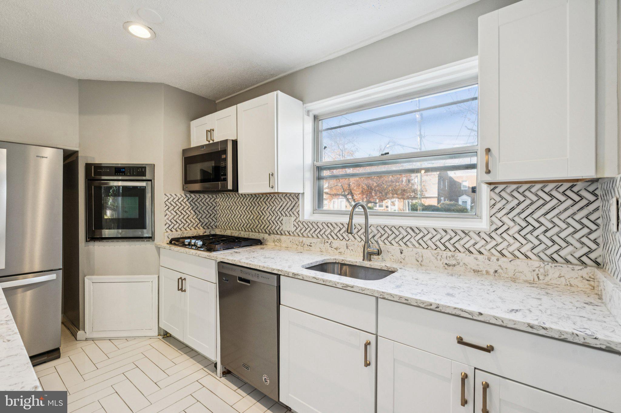 HILLCREST HEIGHTS - Residential