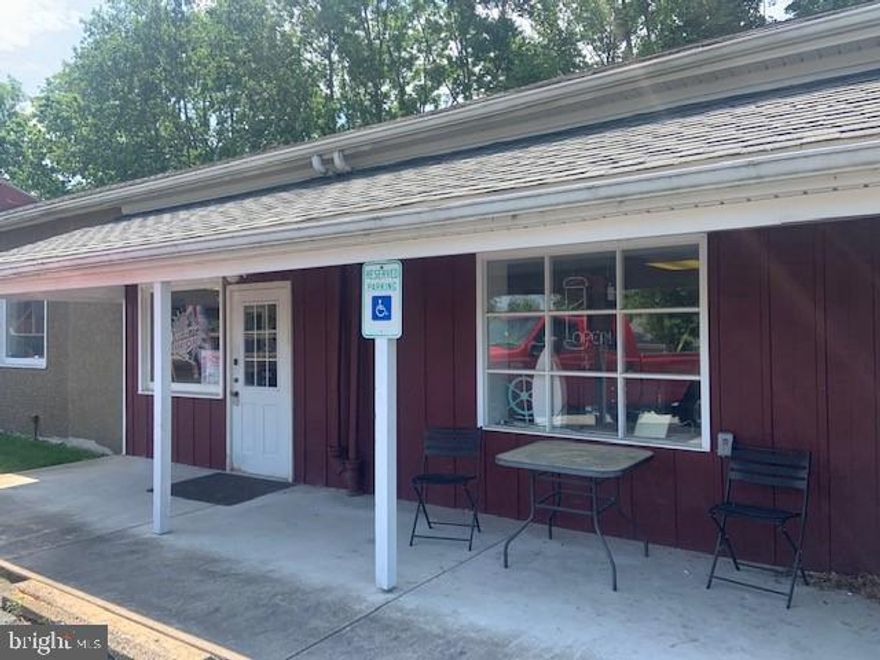 Professional Barber Shop/Hair Salon with all equipment included. Available October 1, 2023. 1000 sqft. Long term tenants. Well traveled road on Rte. 29. Showings to begin on 9.12.2023.
