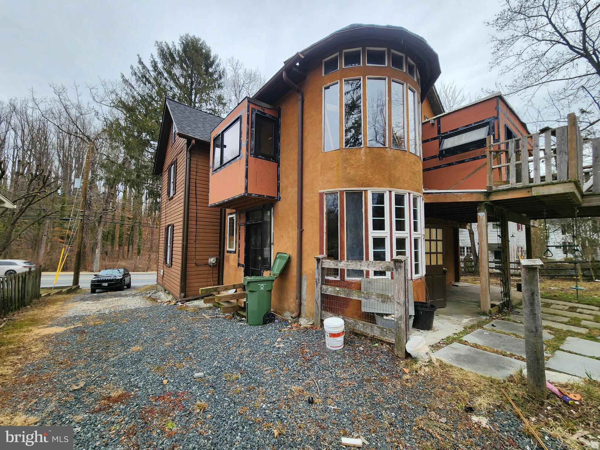 MOUNT WASHINGTON - Residential