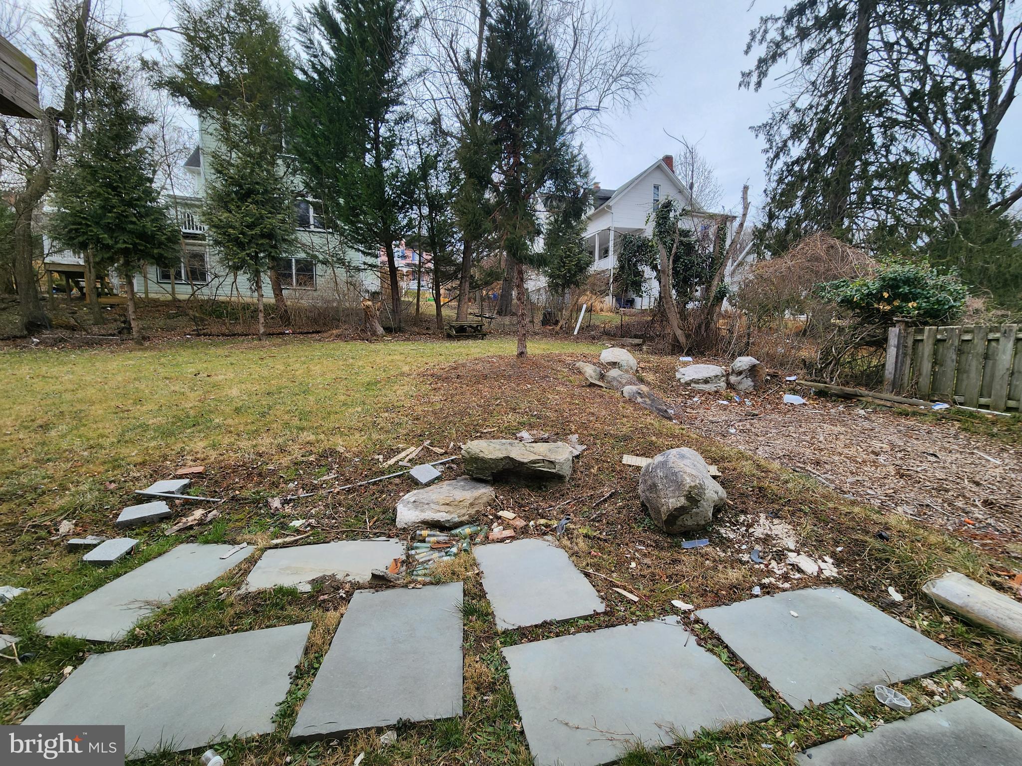 MOUNT WASHINGTON - Residential