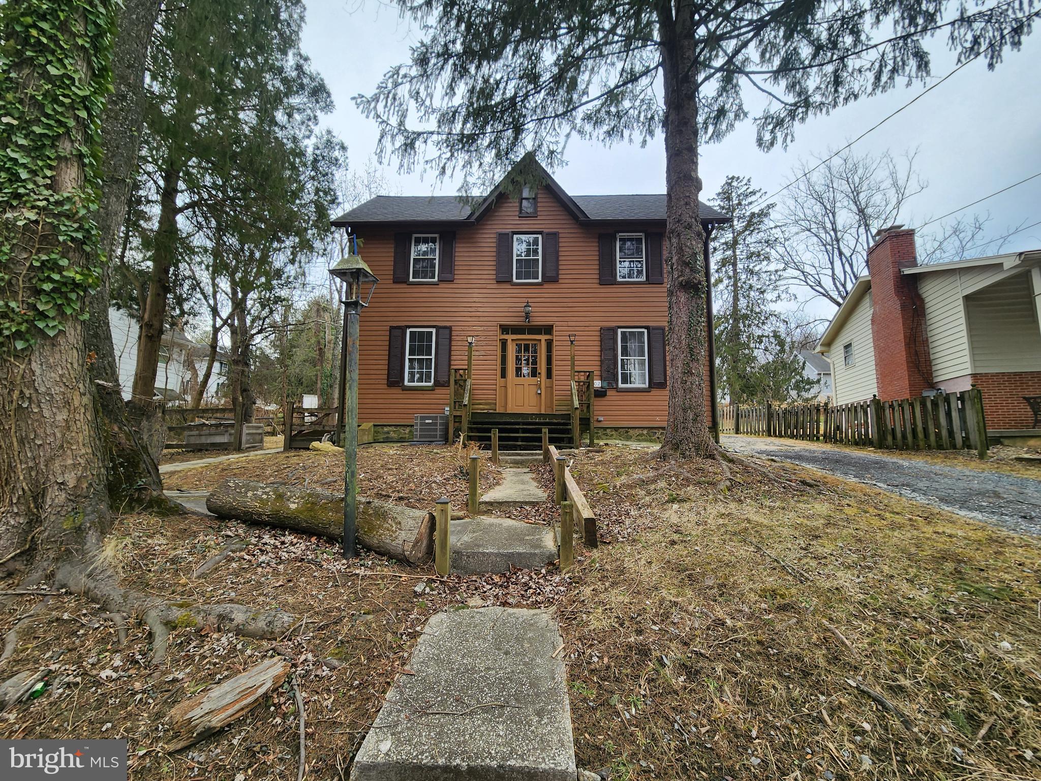 MOUNT WASHINGTON - Residential