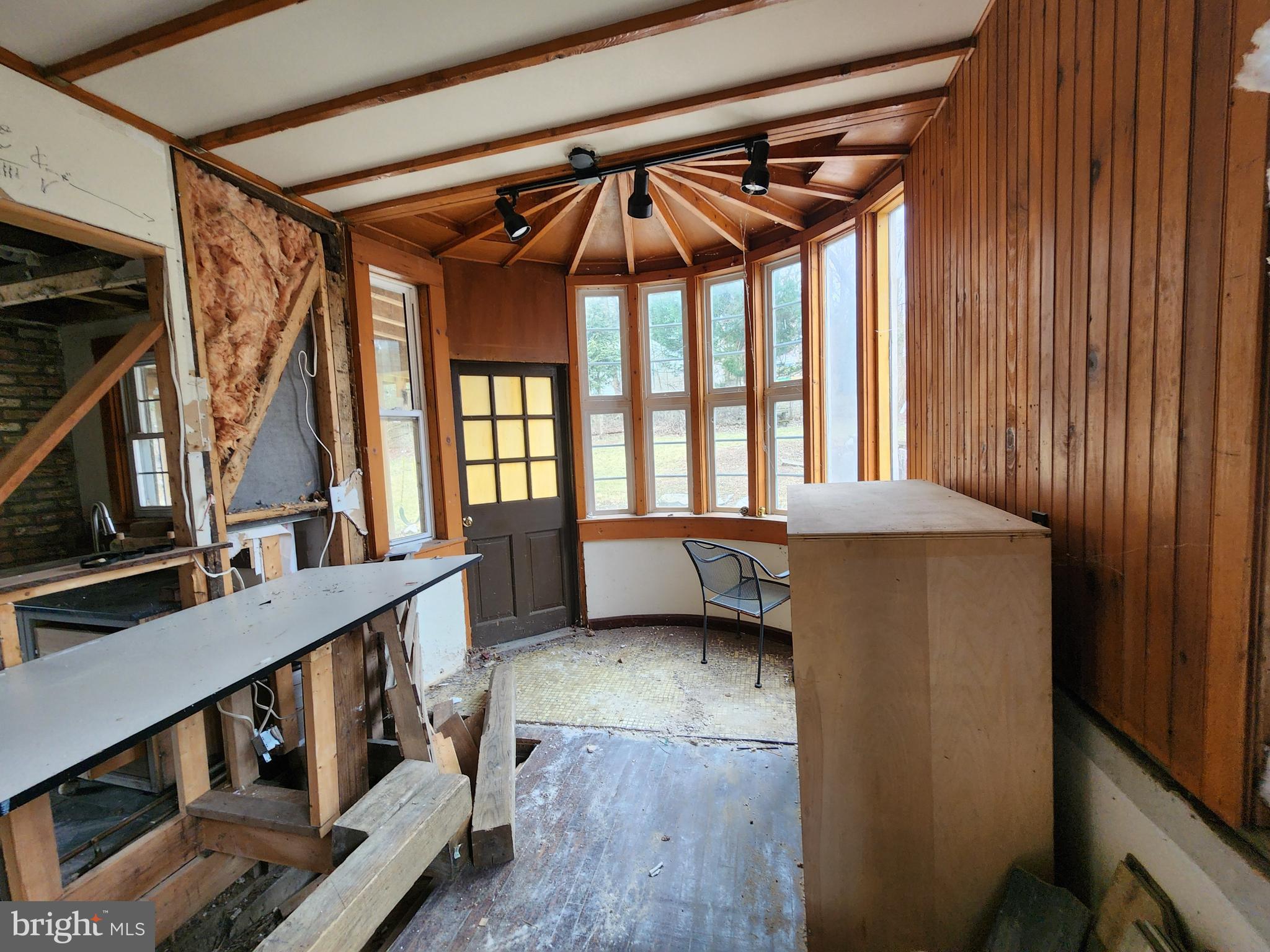 MOUNT WASHINGTON - Residential