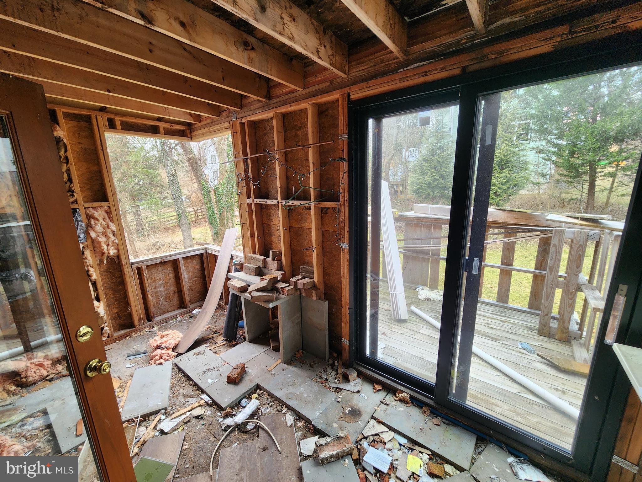 MOUNT WASHINGTON - Residential