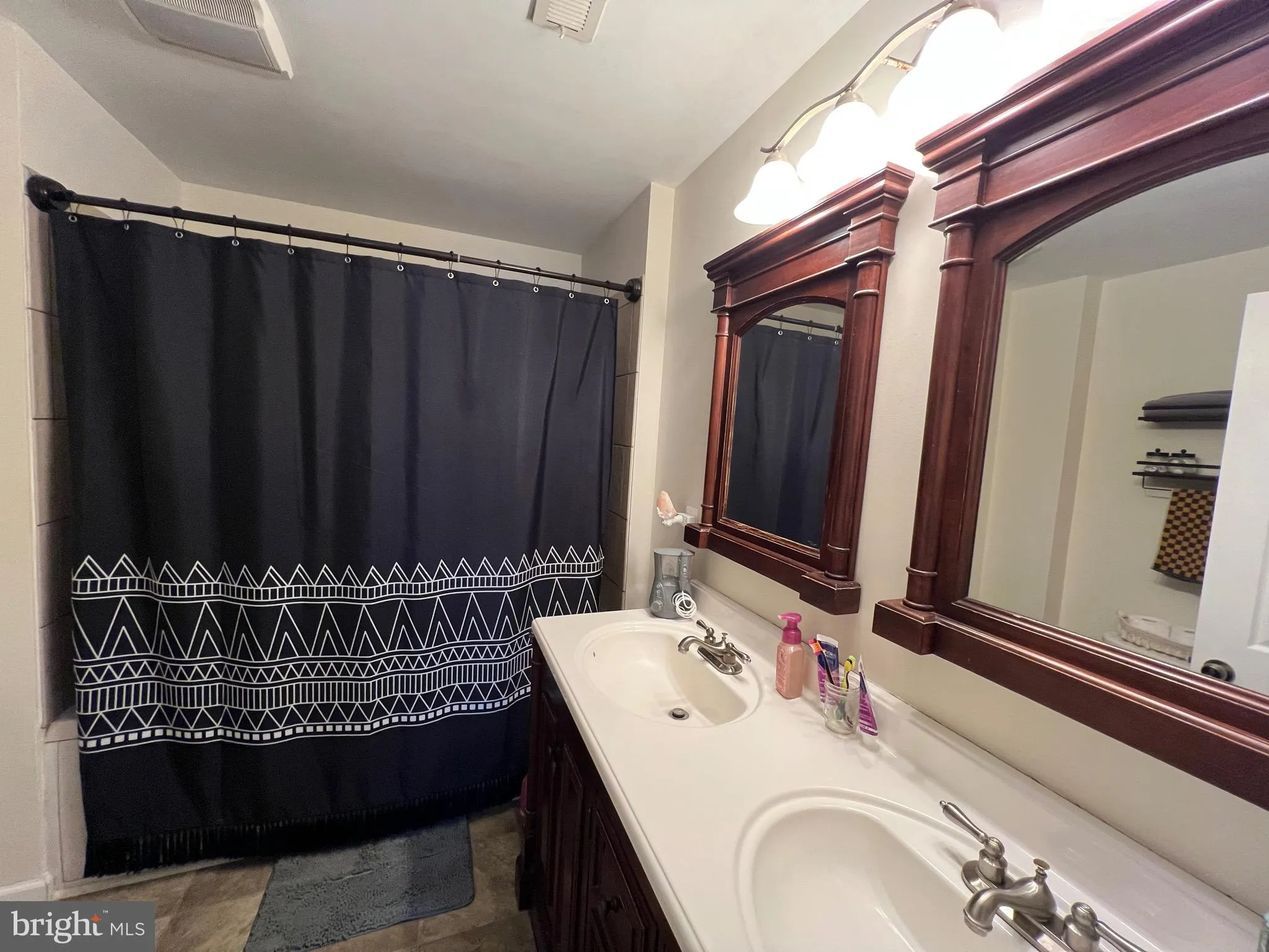 Pennsville, New Jersey 08070, United States, 3 Bedrooms Bedrooms, ,2 BathroomsBathrooms,Residential,Coming Soon,94518