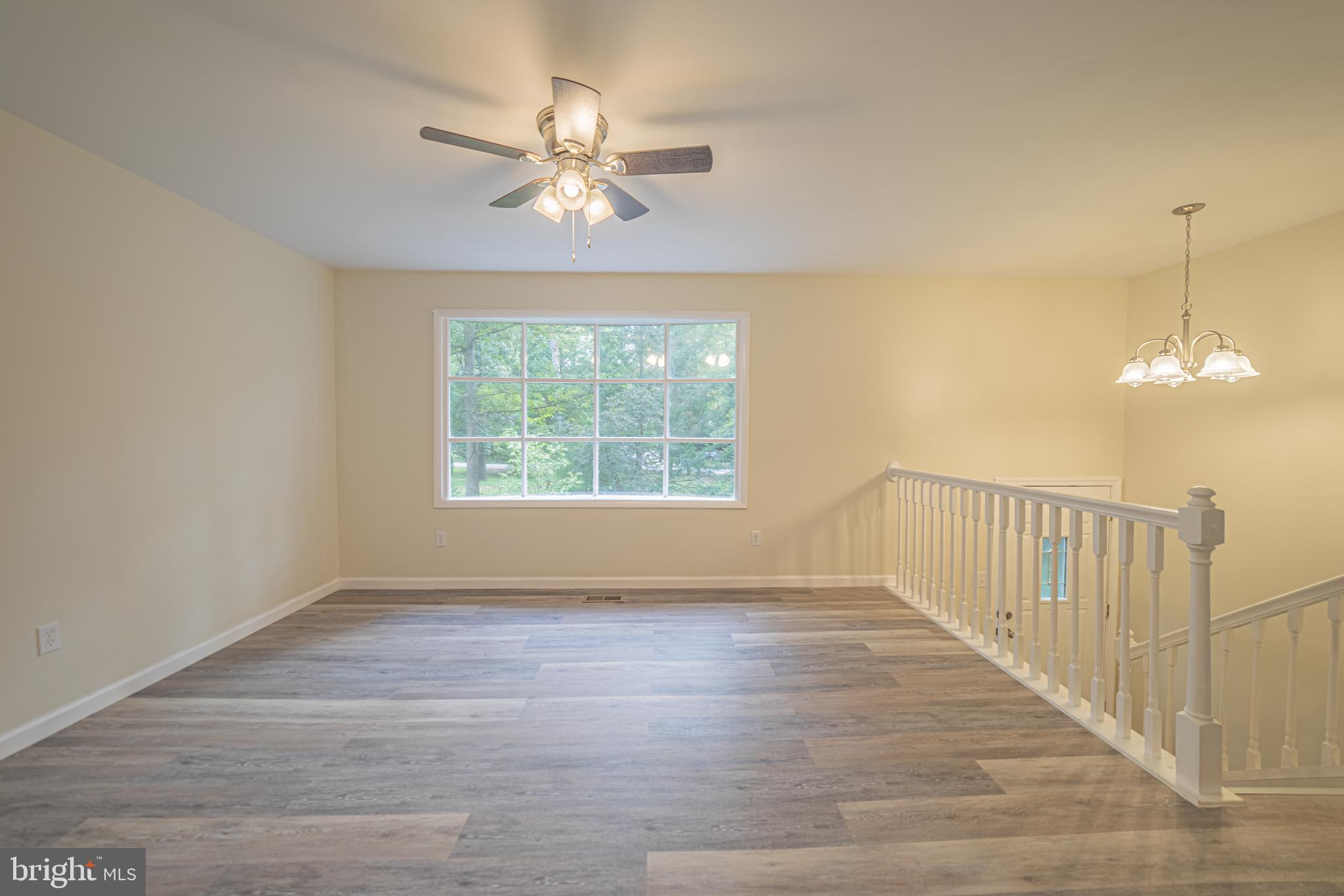 SHADY ACRES - Residential