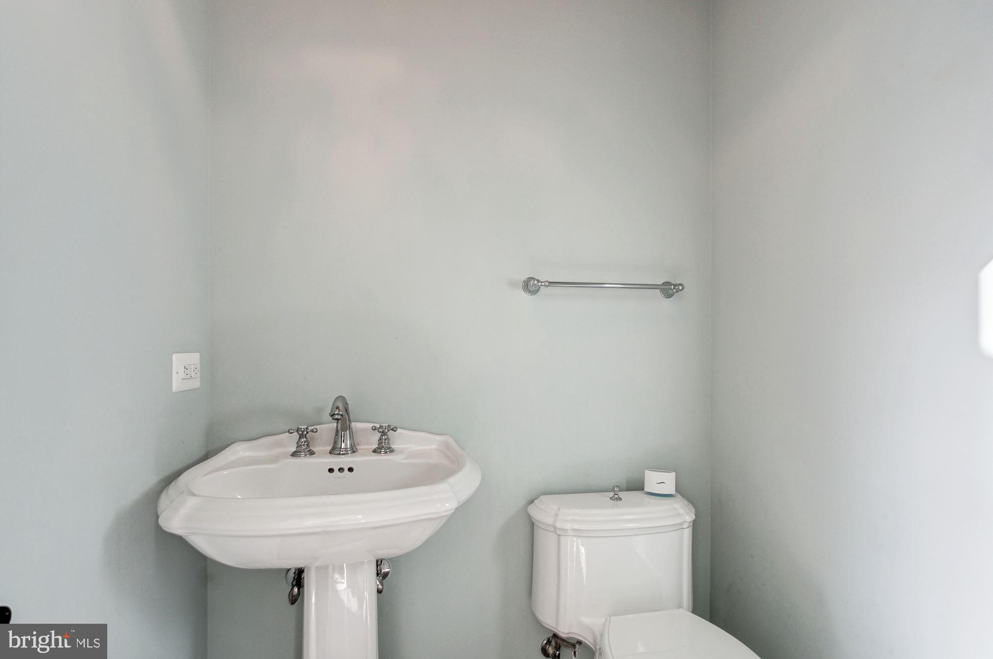 SHADY SIDE - Residential