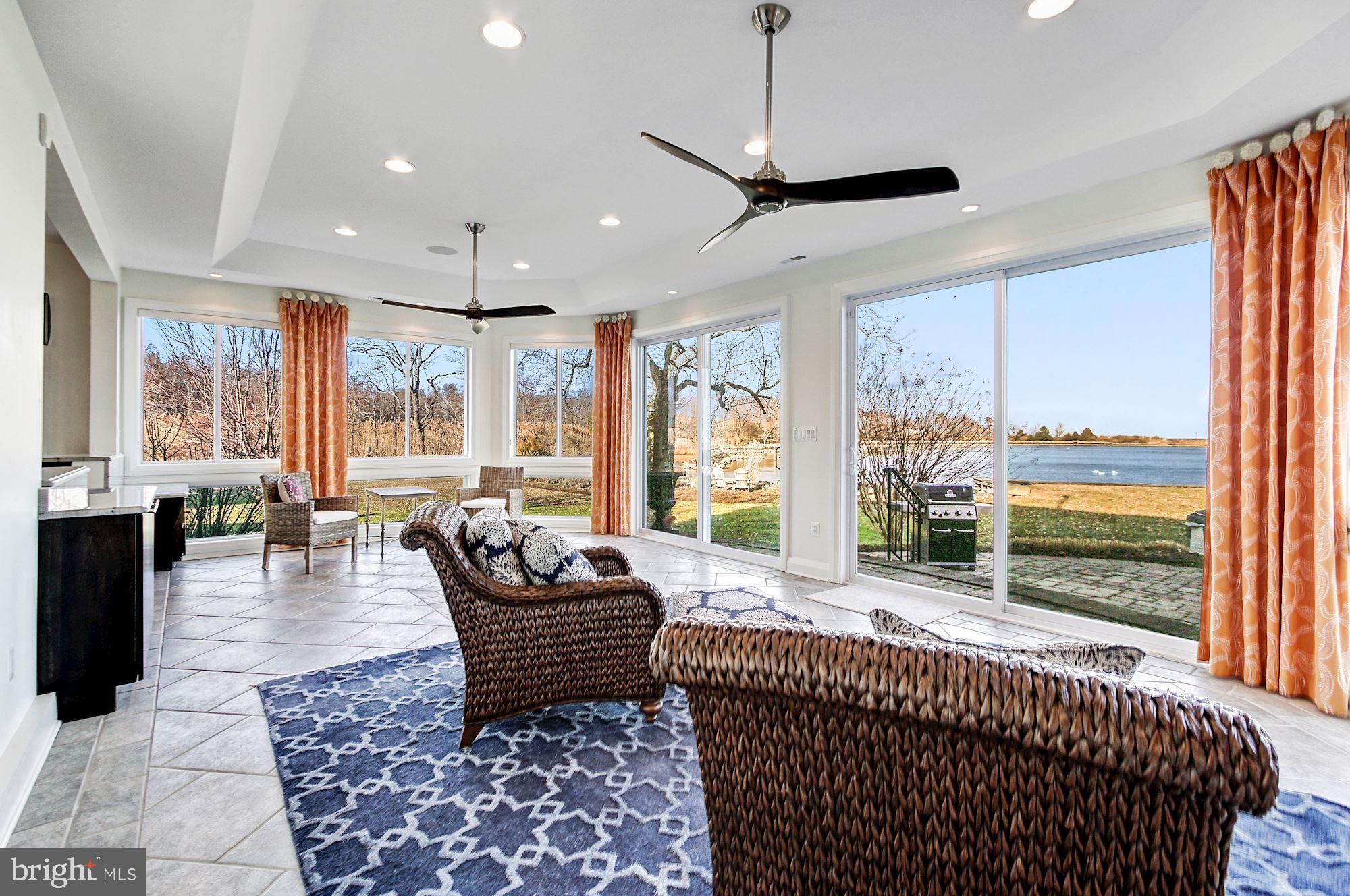 SHADY SIDE - Residential