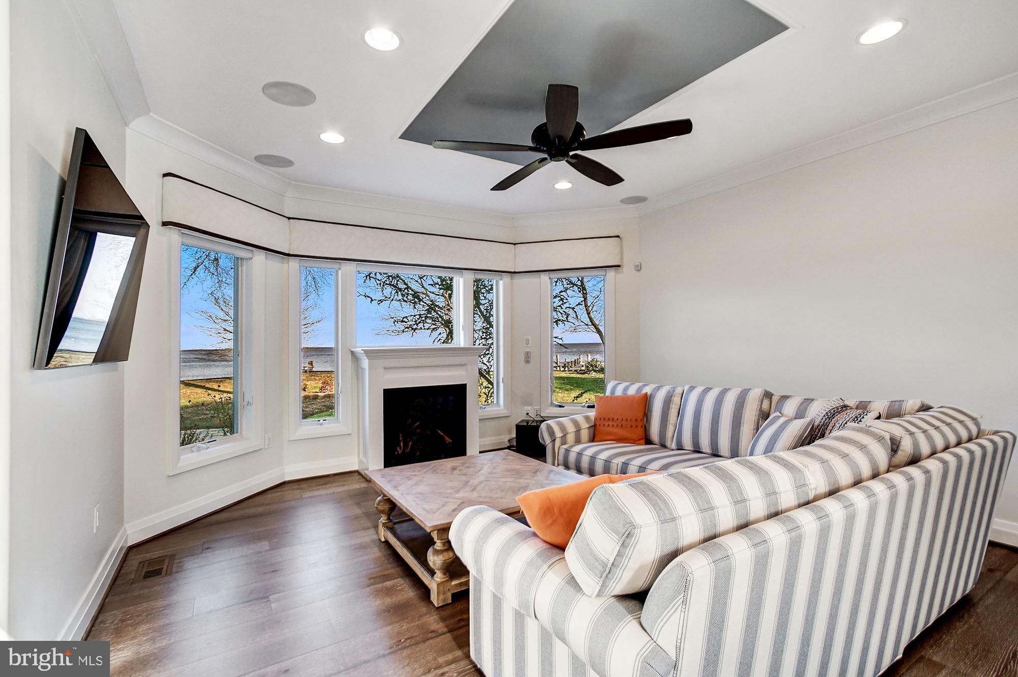 SHADY SIDE - Residential