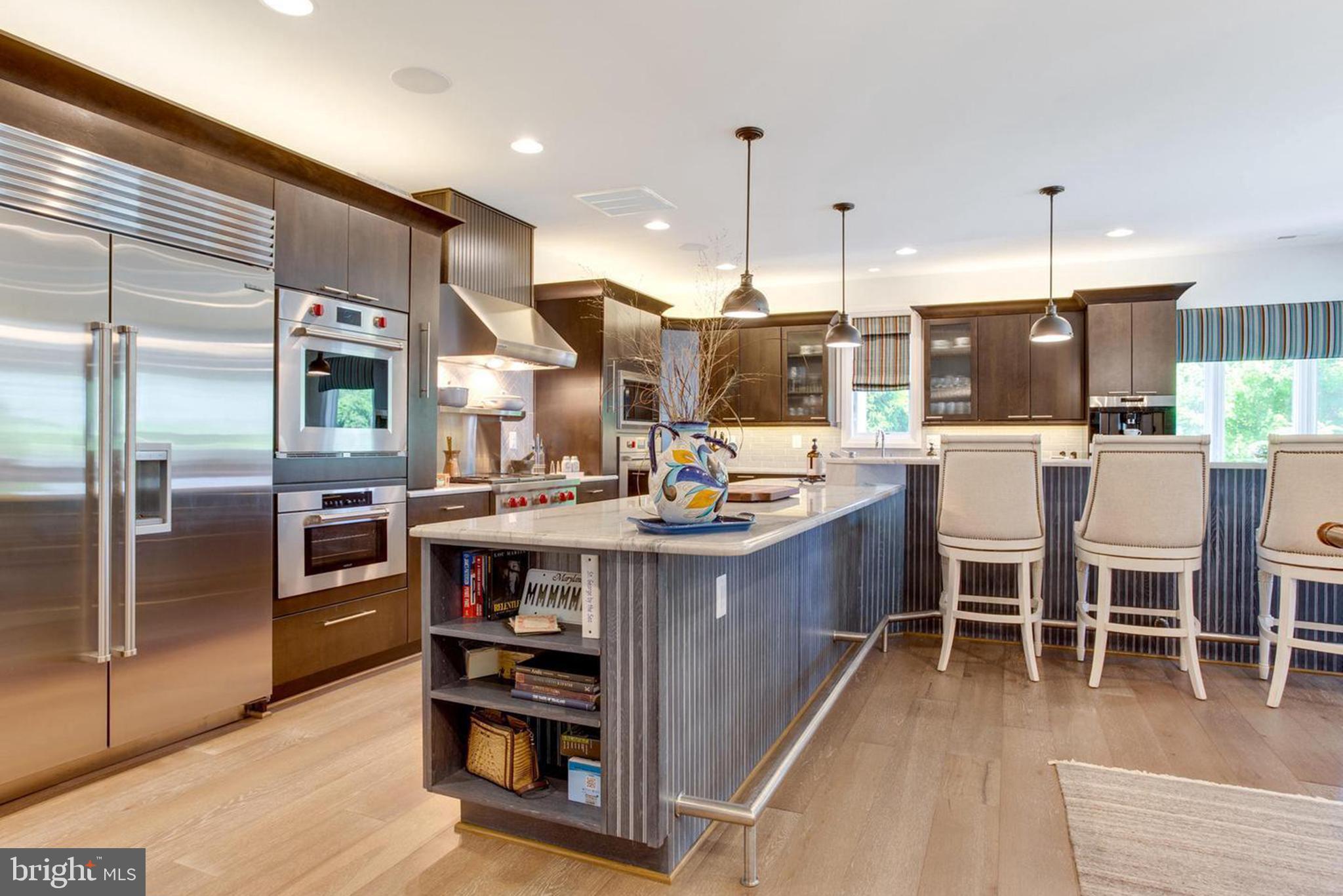 SHADY SIDE - Residential