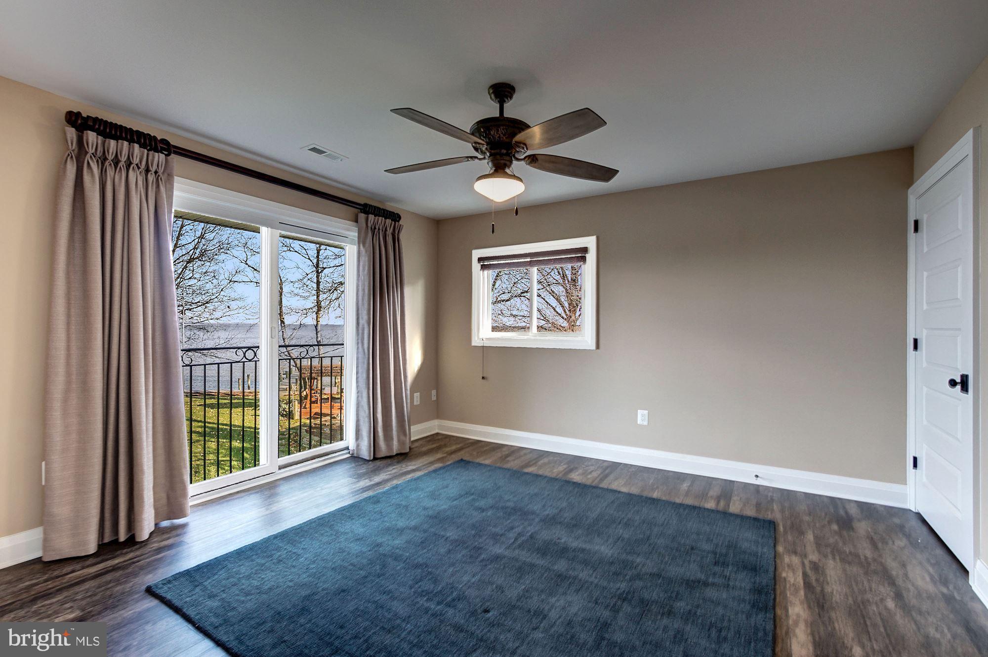 SHADY SIDE - Residential