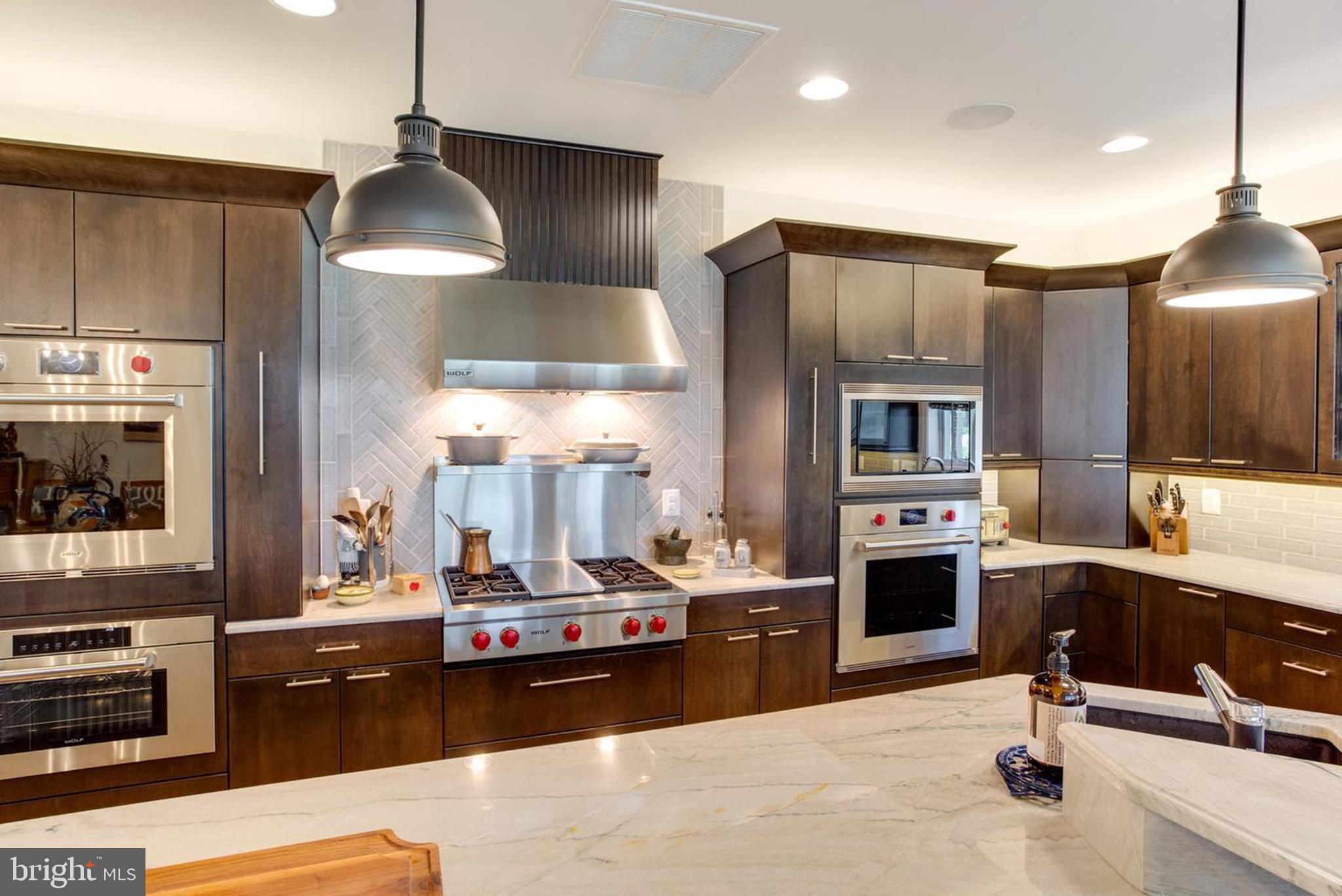 SHADY SIDE - Residential