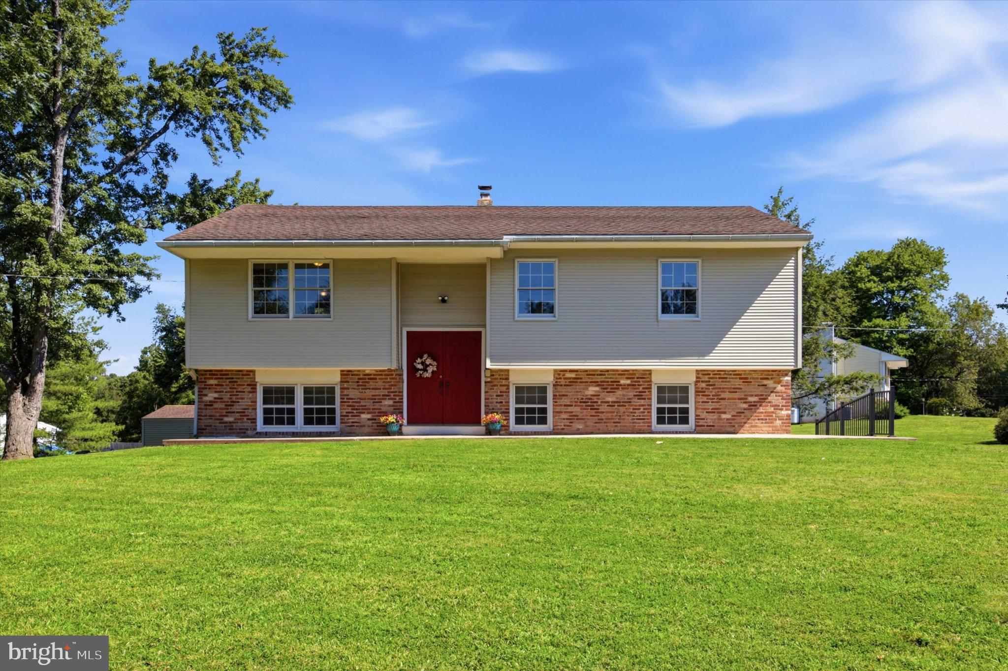 3901 BETH DRIVE