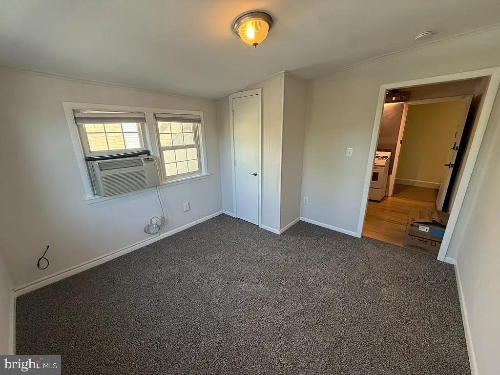 2642 PERSHING DRIVE N 1